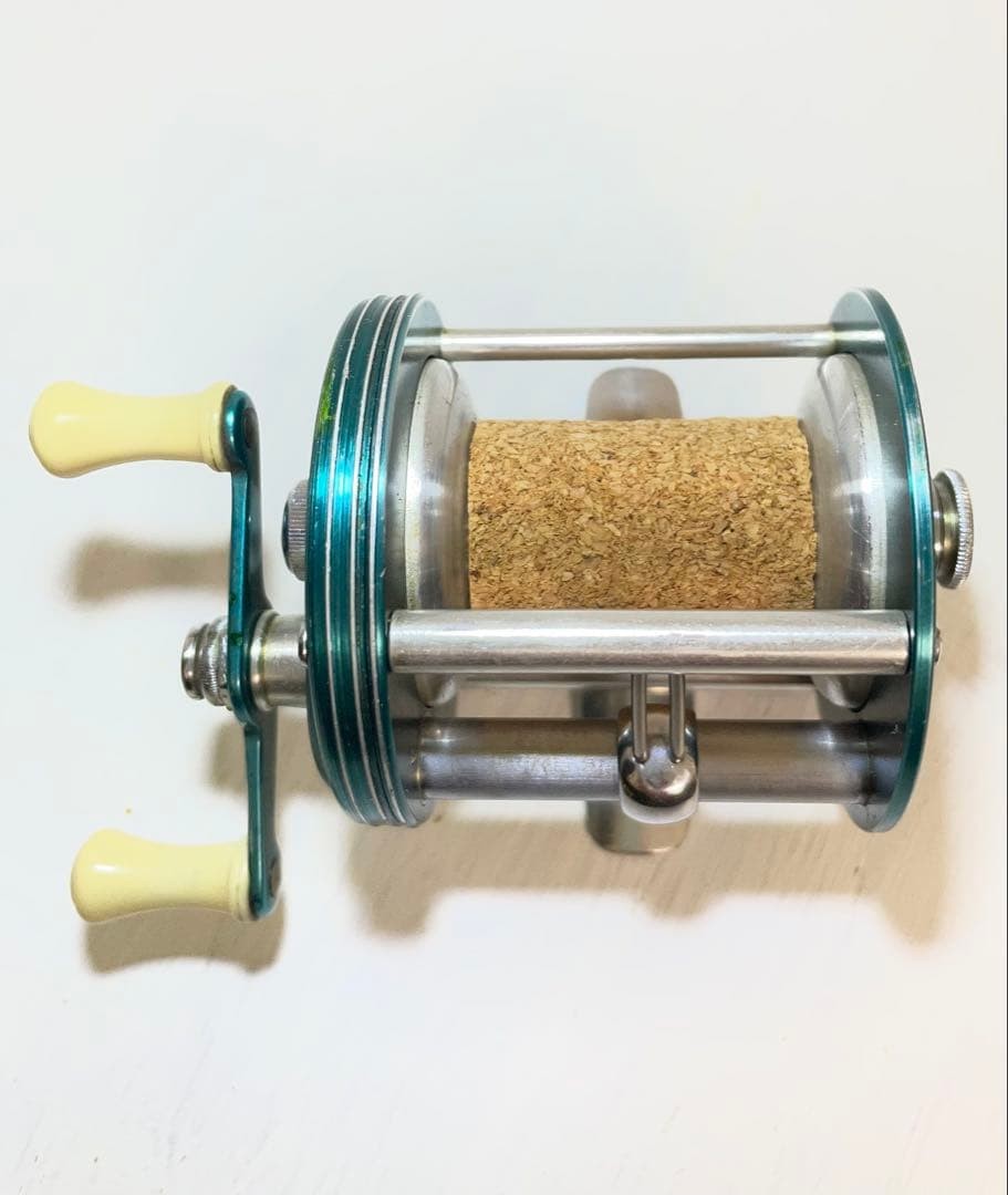 Bronson J.A.Coxe 95-C Vintage Fishing Reel Used, Green Spring Season