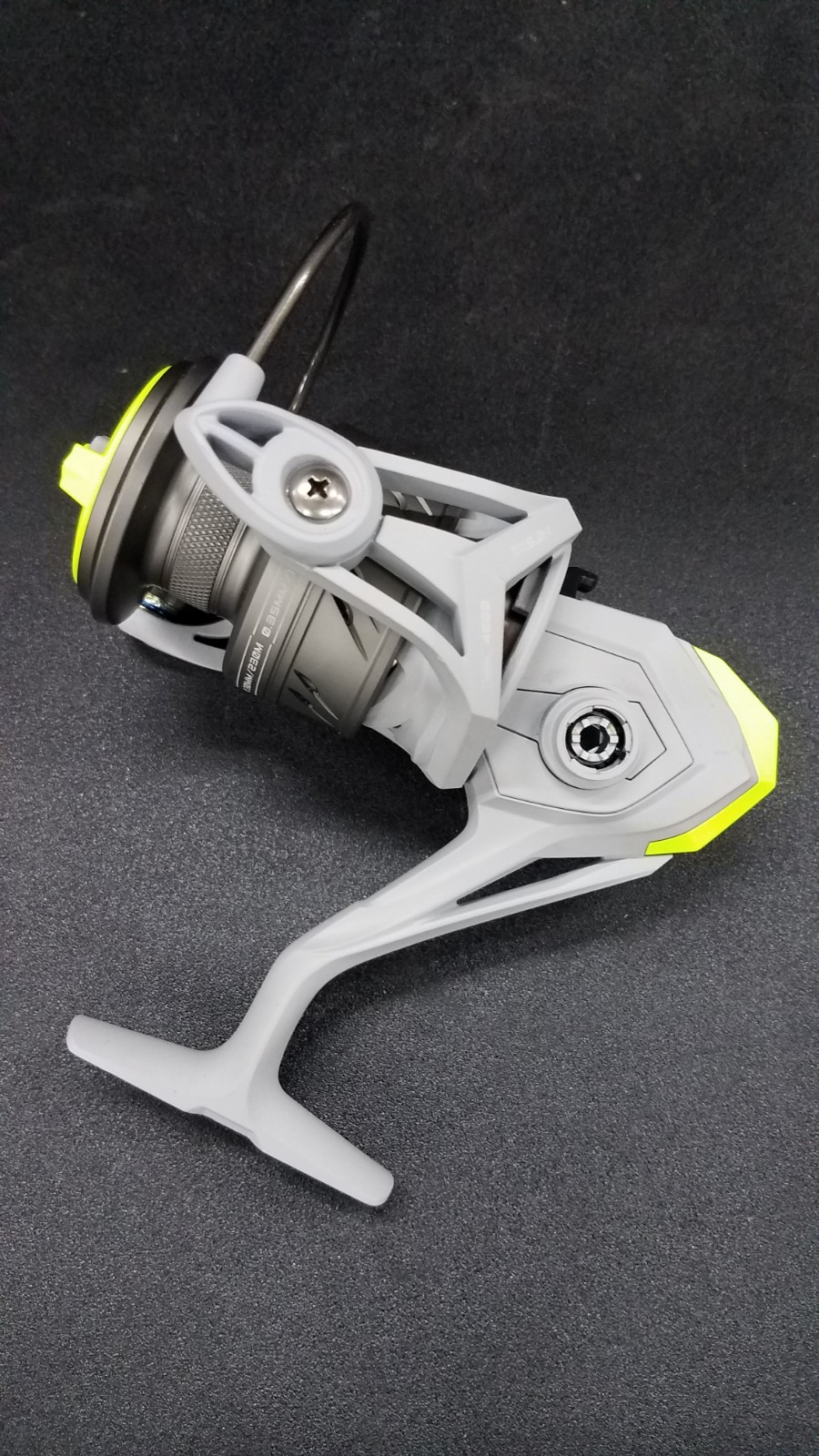 M1 Spinning Reel Graphite Reel,9+1 Ball Bearings, 4000 Series – LH