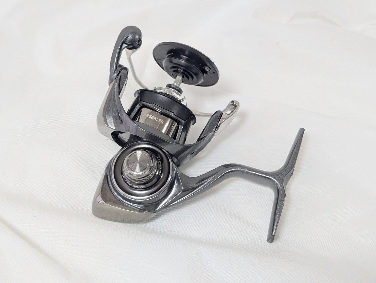 Daiwa Kan 86jF 24 Luvias LT2500S DH Body Only