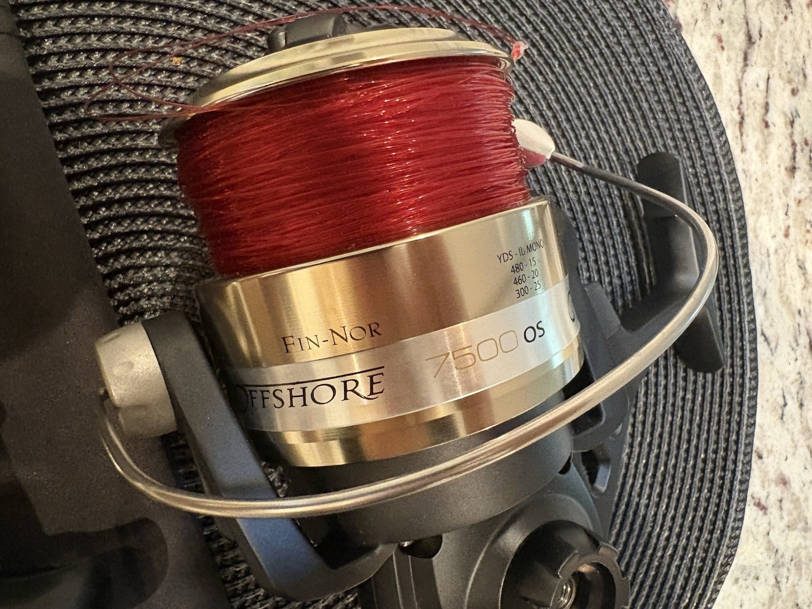 Fin-Nor Offshore 7500 OS Spinning Reel Size 7500 w/ Handle & Storage Bag