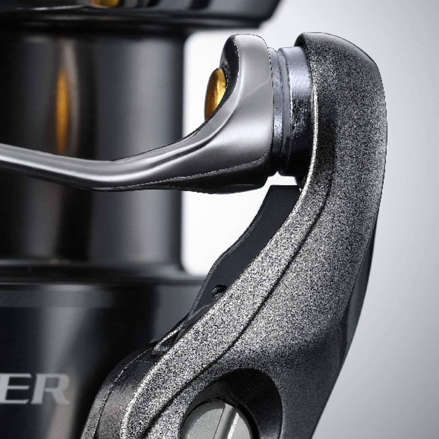 SHIMANO 24 TWIN POWER 4000XG Spinning Reel From JAPAN