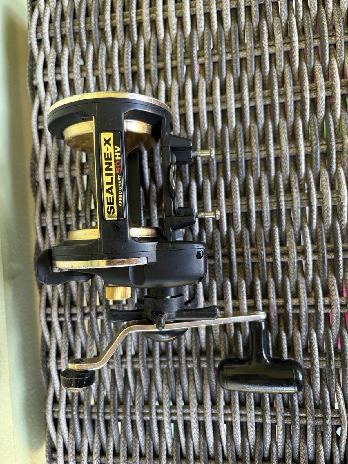 Flaws Need Repair Daiwa Sealine-X 50HV High Speed Made In Japan Right Hand Reel