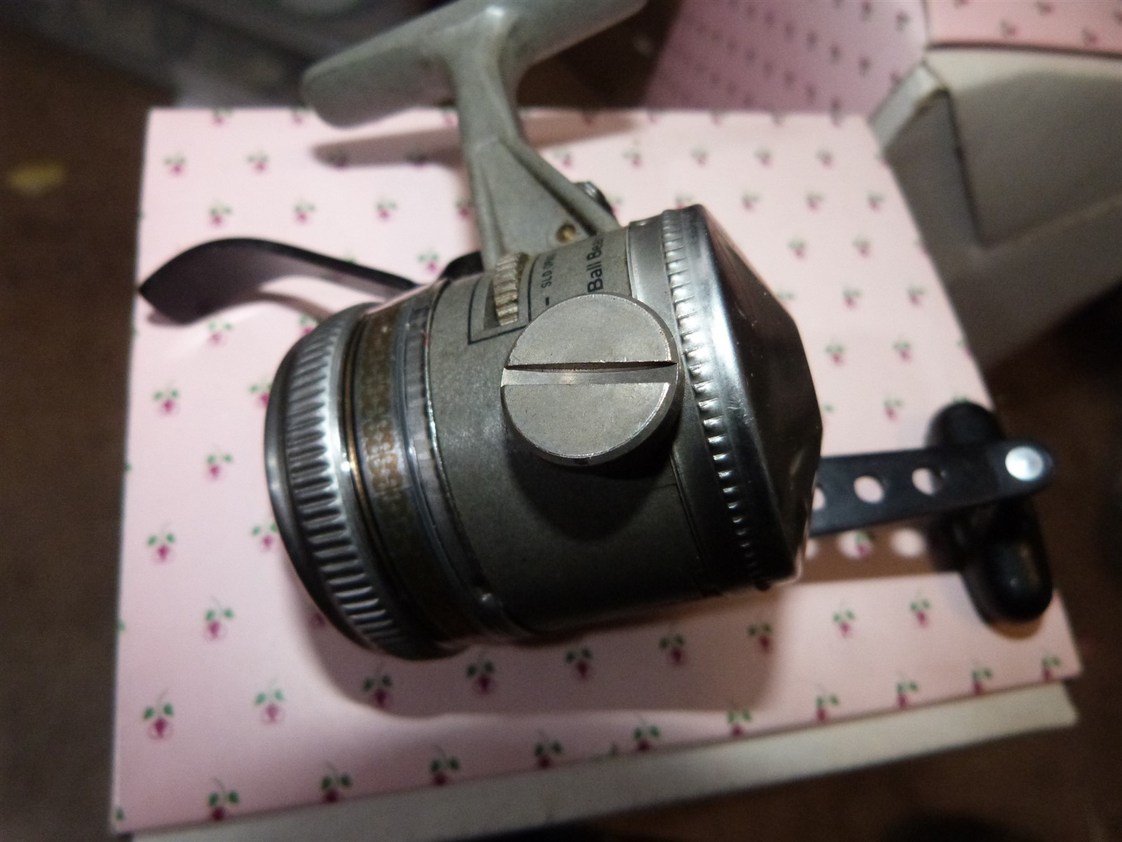 Vintage ZEBCO UL4 CLASSIC SPINNING REEL MADE IN USA