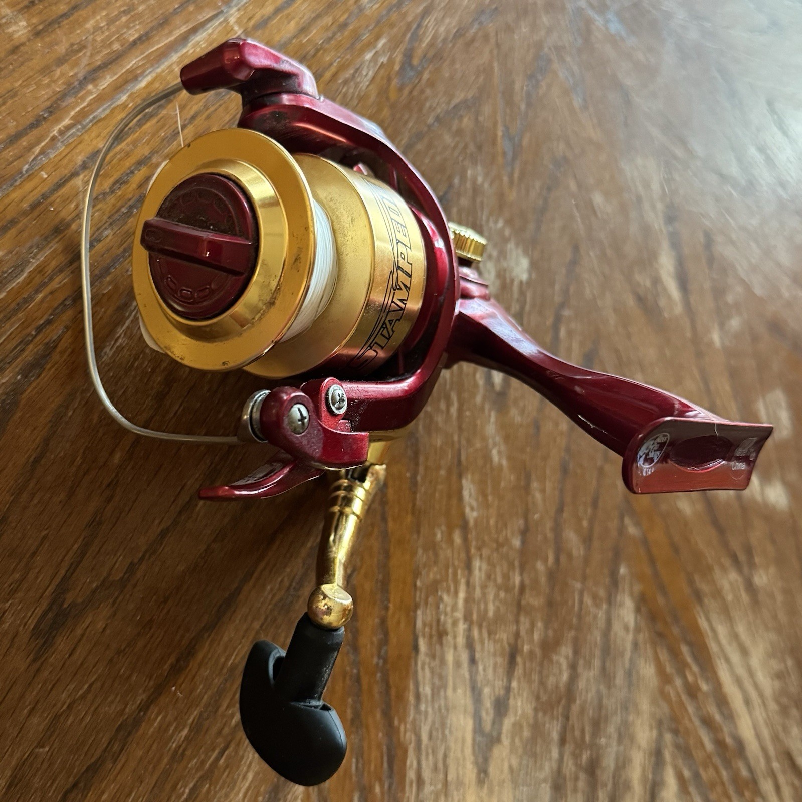 Bass Pro Shop Stampede Fishing Reel Fresh/Salt Water Excellent Condition ￼