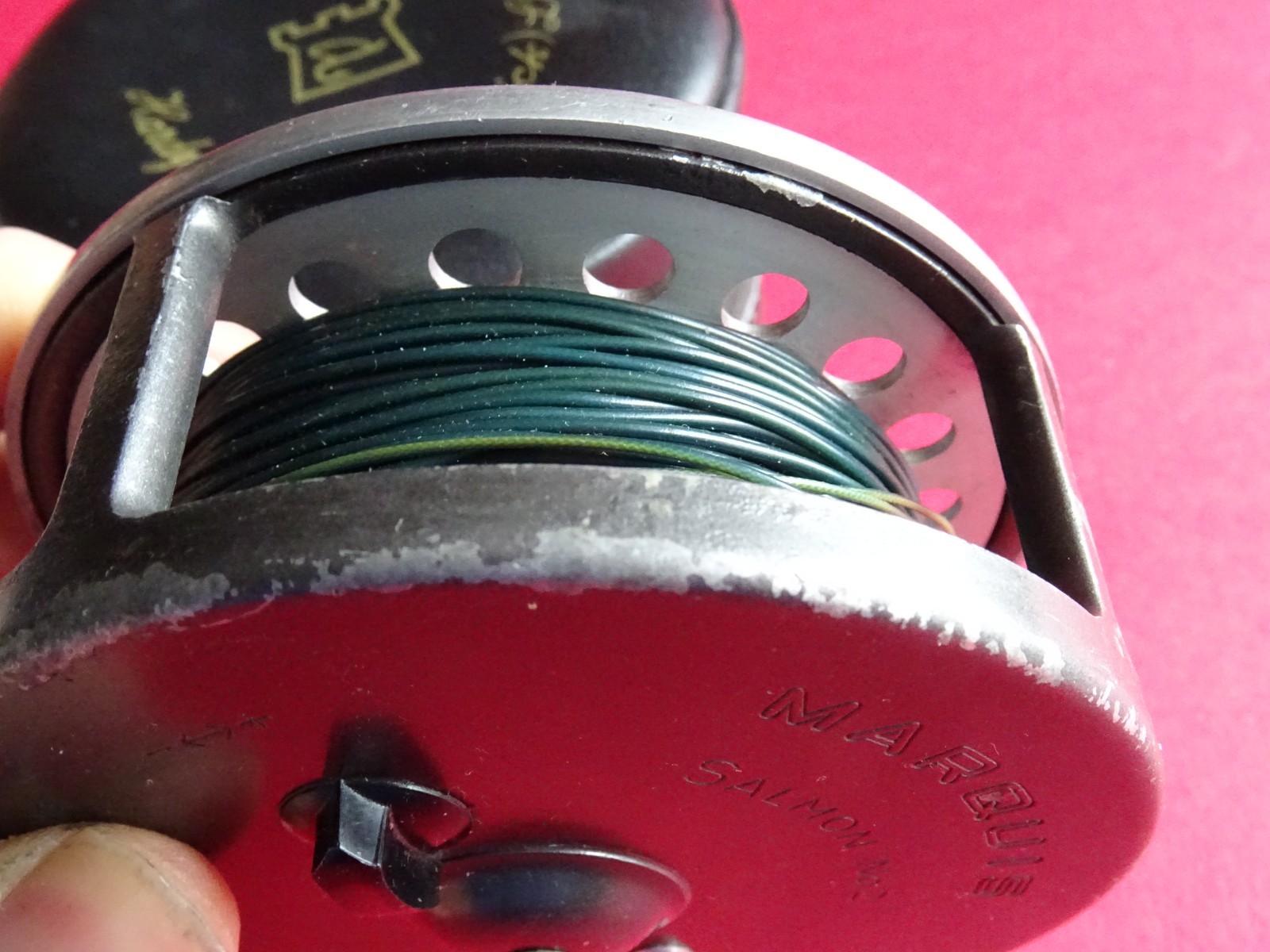 A GOOD USEABLE VINTAGE HARDY MARQUIS SALMON NO.2 FLY REEL + CASE (CASE AS FOUND)