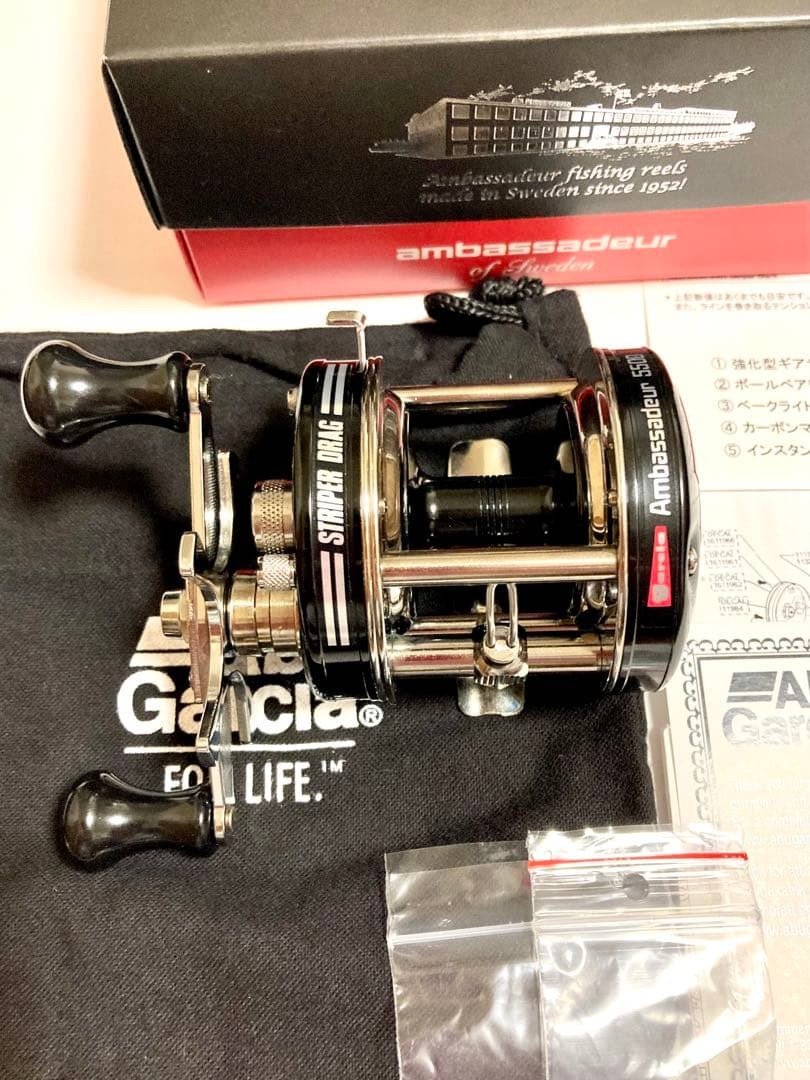 Abu Garcia Ambassador 5500 Striper Black Unused