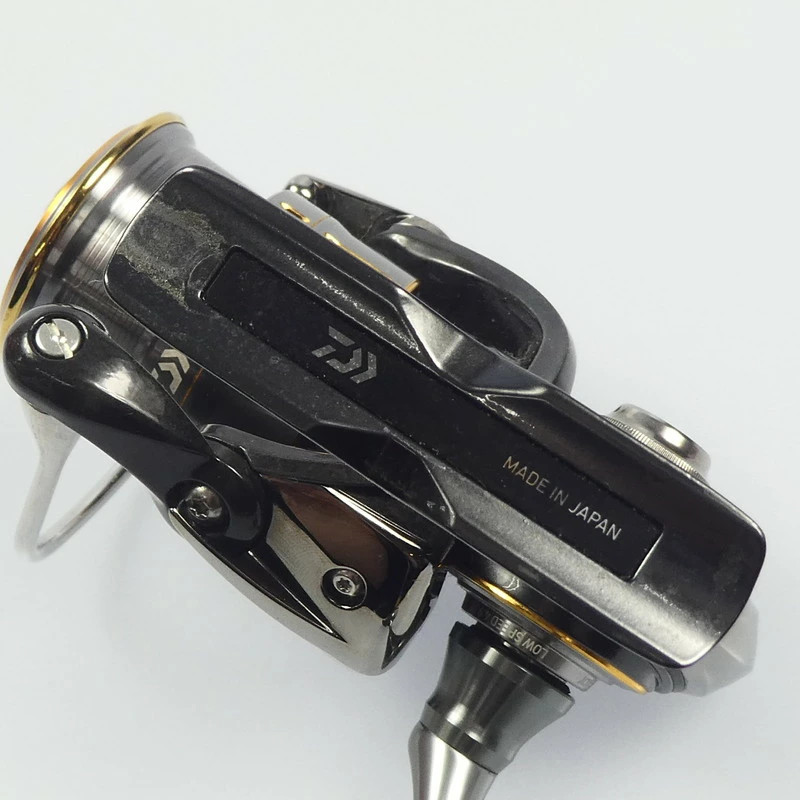 Himeji Higashi DAIWA 21 Luvias Airity FC LT 1000S-P Reel