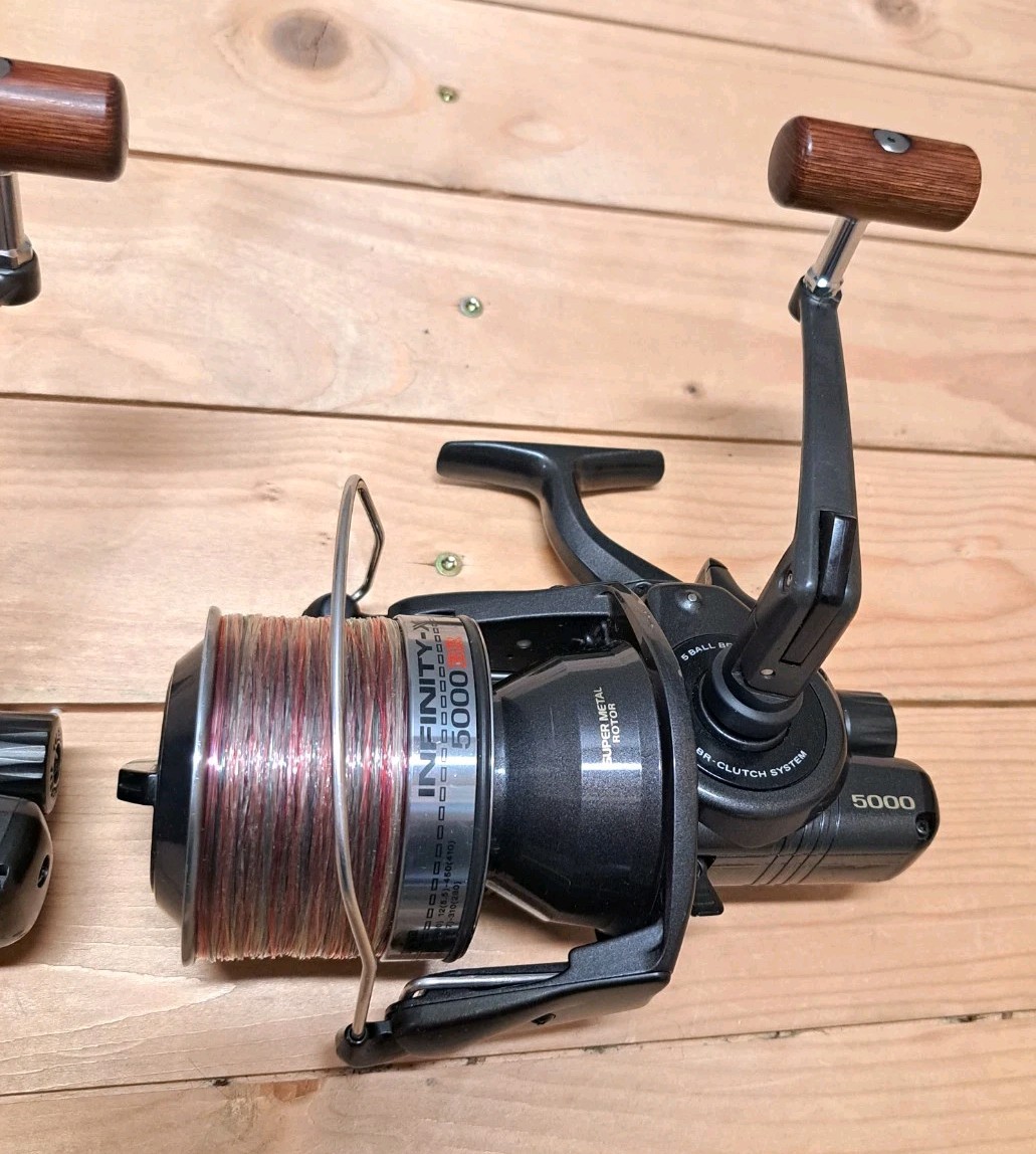 3 × Daiwa Infinity-X 5000 BR Freewheel Fishing Reels Carp Baitrunner Carp
