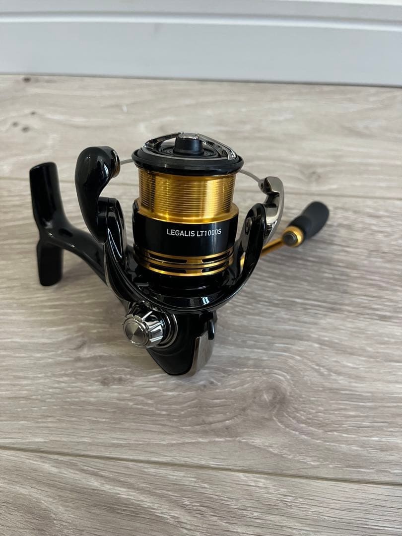 Excellent Daiwa 23 Legalis LT1000S Spinning Reel Latest Airdrive Design Japan
