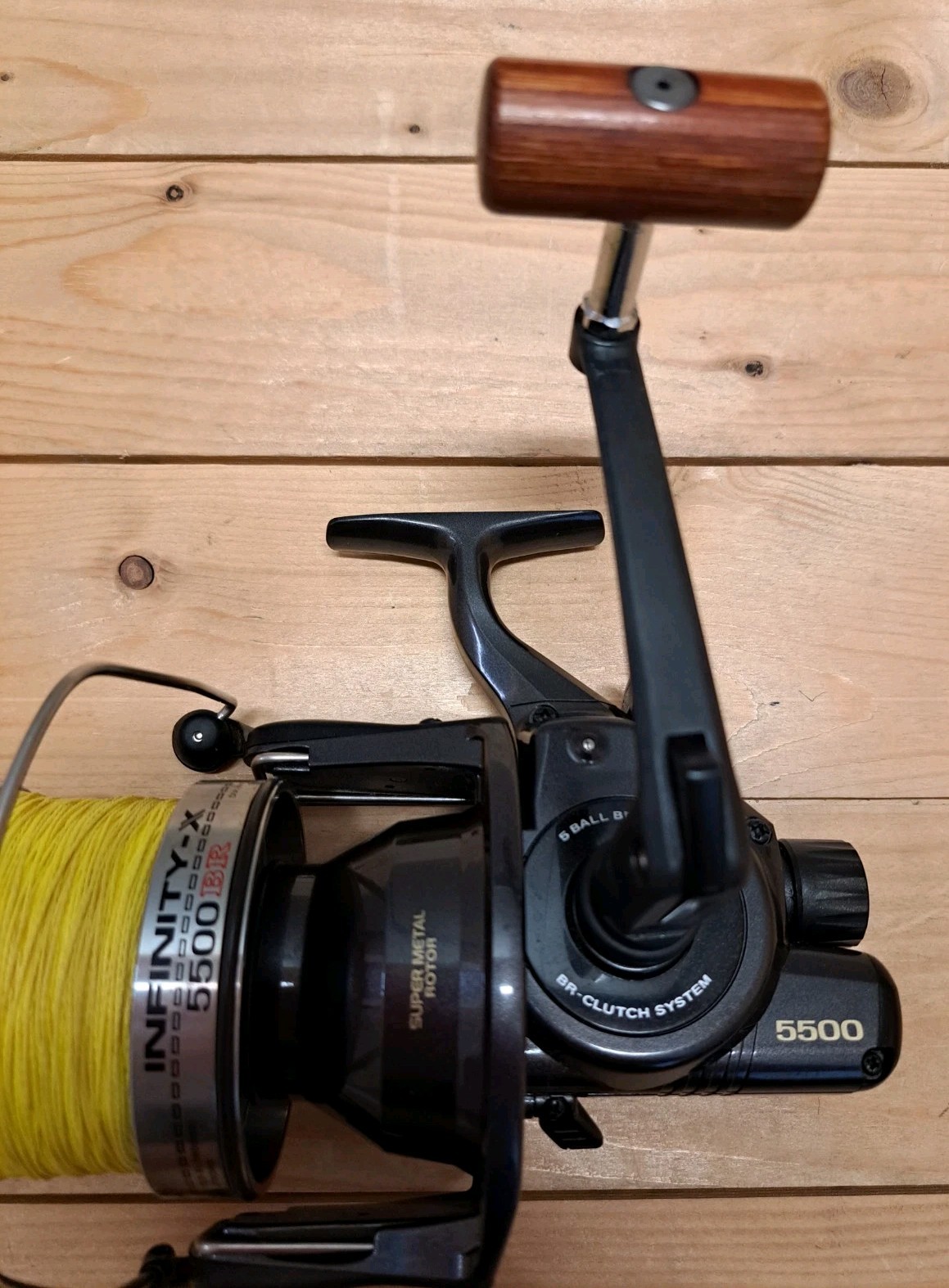 Daiwa Infinity-X 5500 BR Freewheel Fishing Reel Carp Reel Excellent (No 1 of 2)