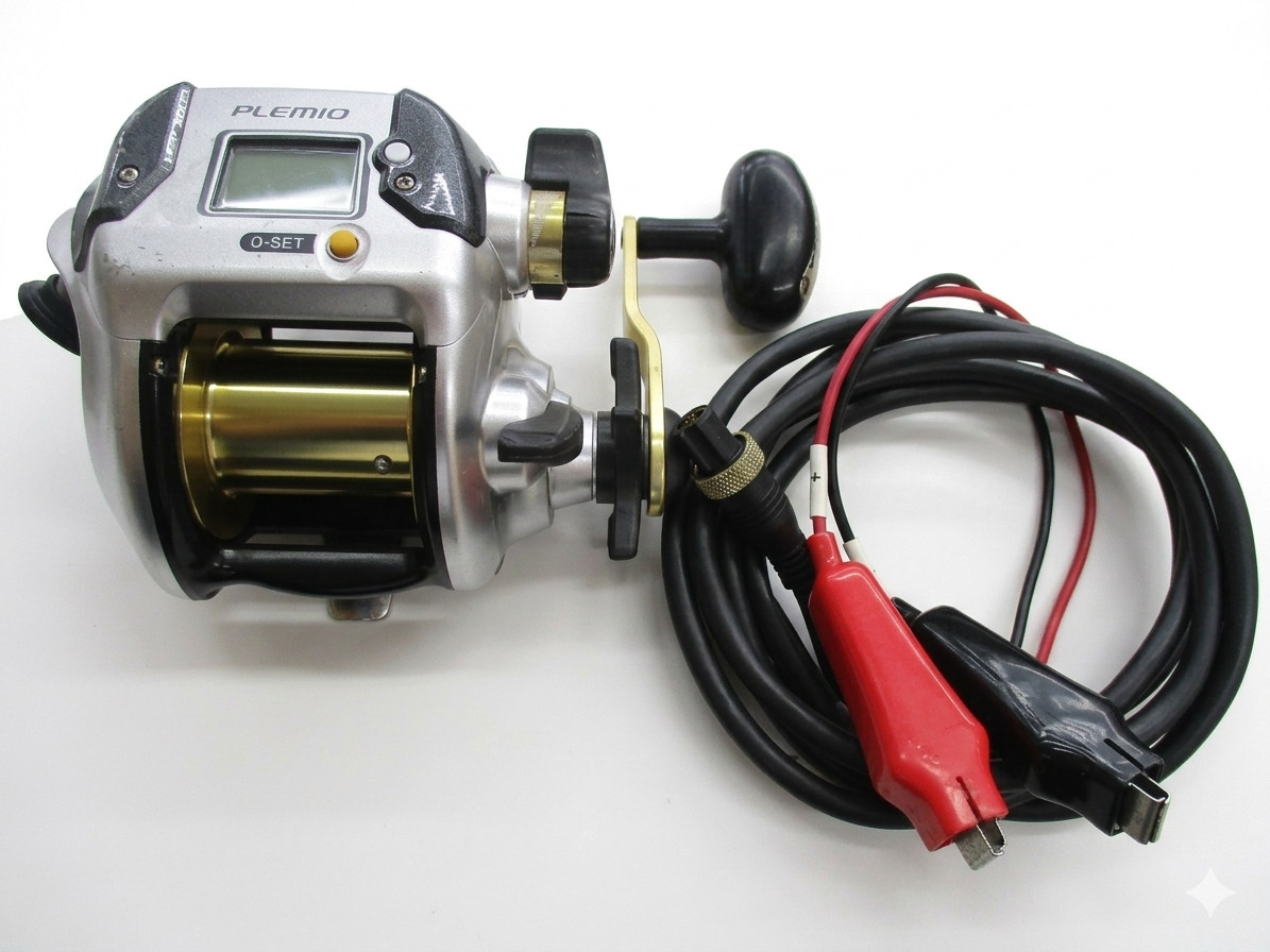 SHIMANO 15 Plemio 3000 Electric Fishing Reel Right-Handed Black w/Power Cable