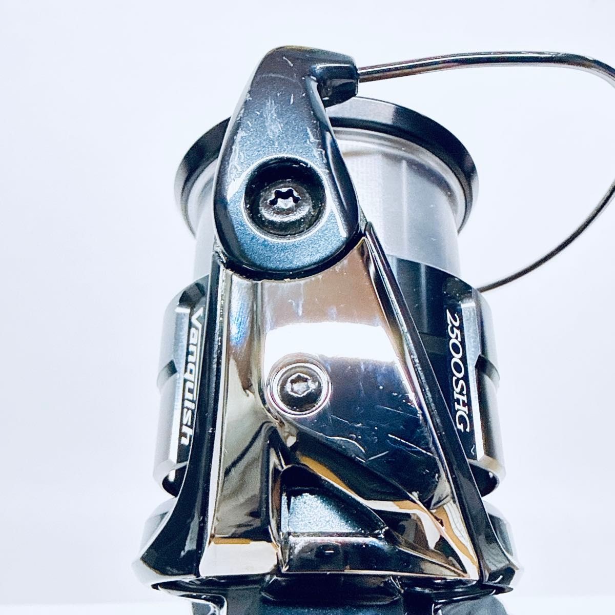 SHIMANO Spinning Reel 19 VANQUISH 2500SHG Gear Ratio: 6.0:1 Anti-Twist Exc+++