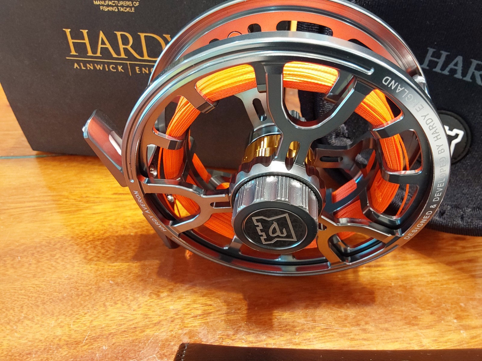 HARDY AVERON 3000 2/3/4 WT. FLY REEL W/ BACKING NEW