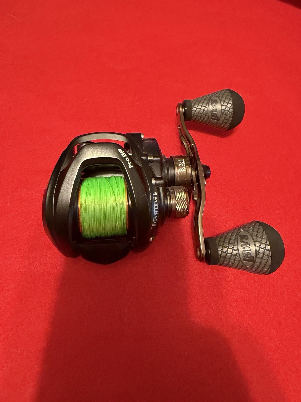 Lew’s Pro SP SLP Bait Casting Reel PSP1XH Skipping Pitching Right Hand 8.3:1