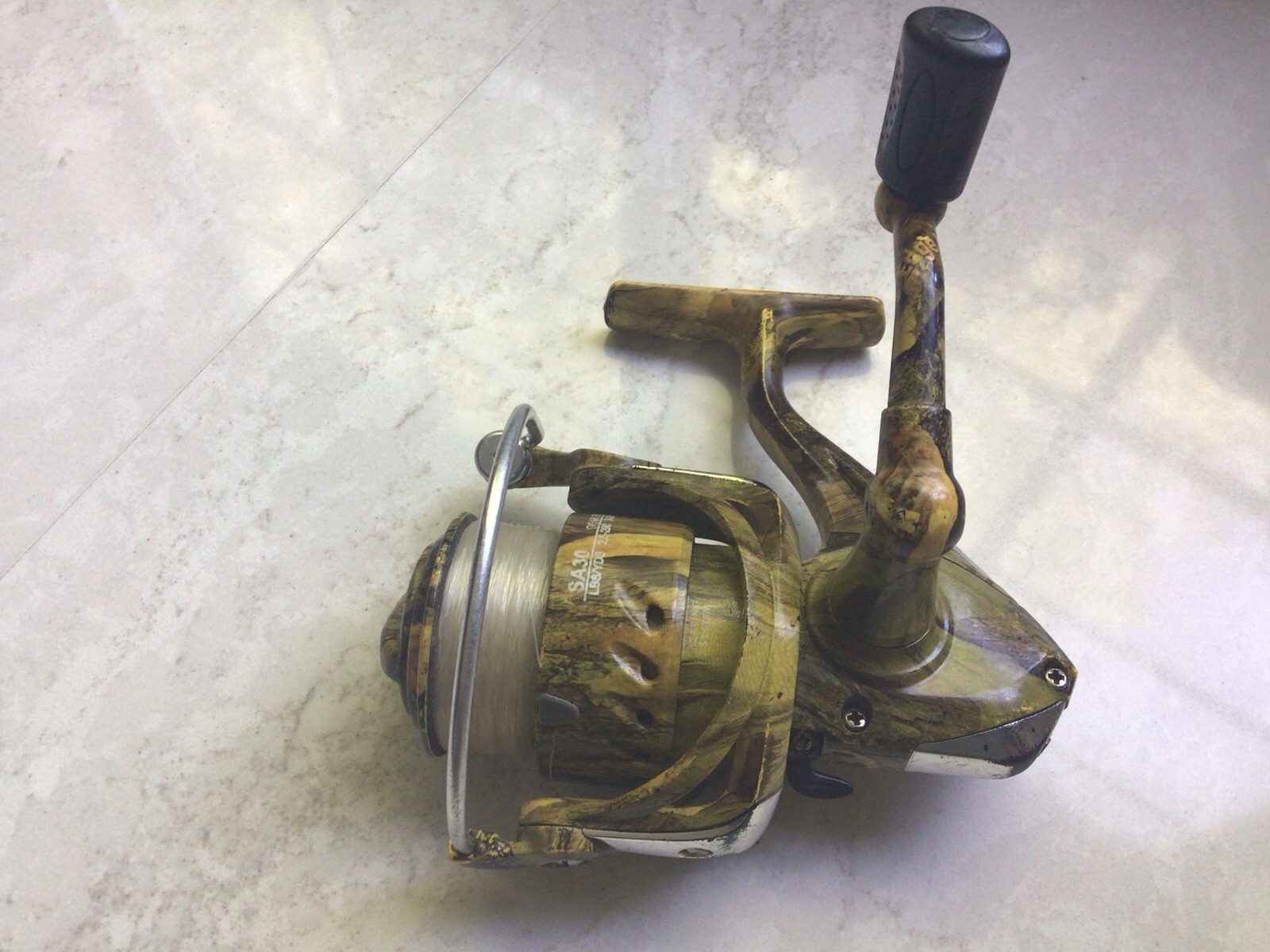 Outdoor Angler SA-30 Spinning Reel Camouflage Pattern Excellent Condition