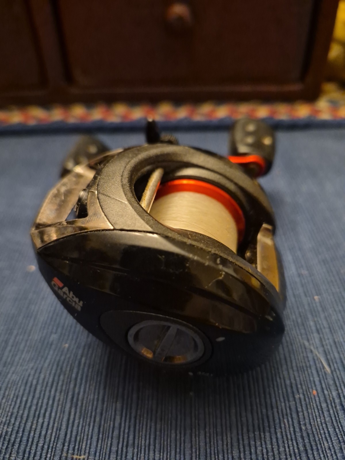 Abu Garcia Black Max Right Hand Baitcast Fishing Reel
