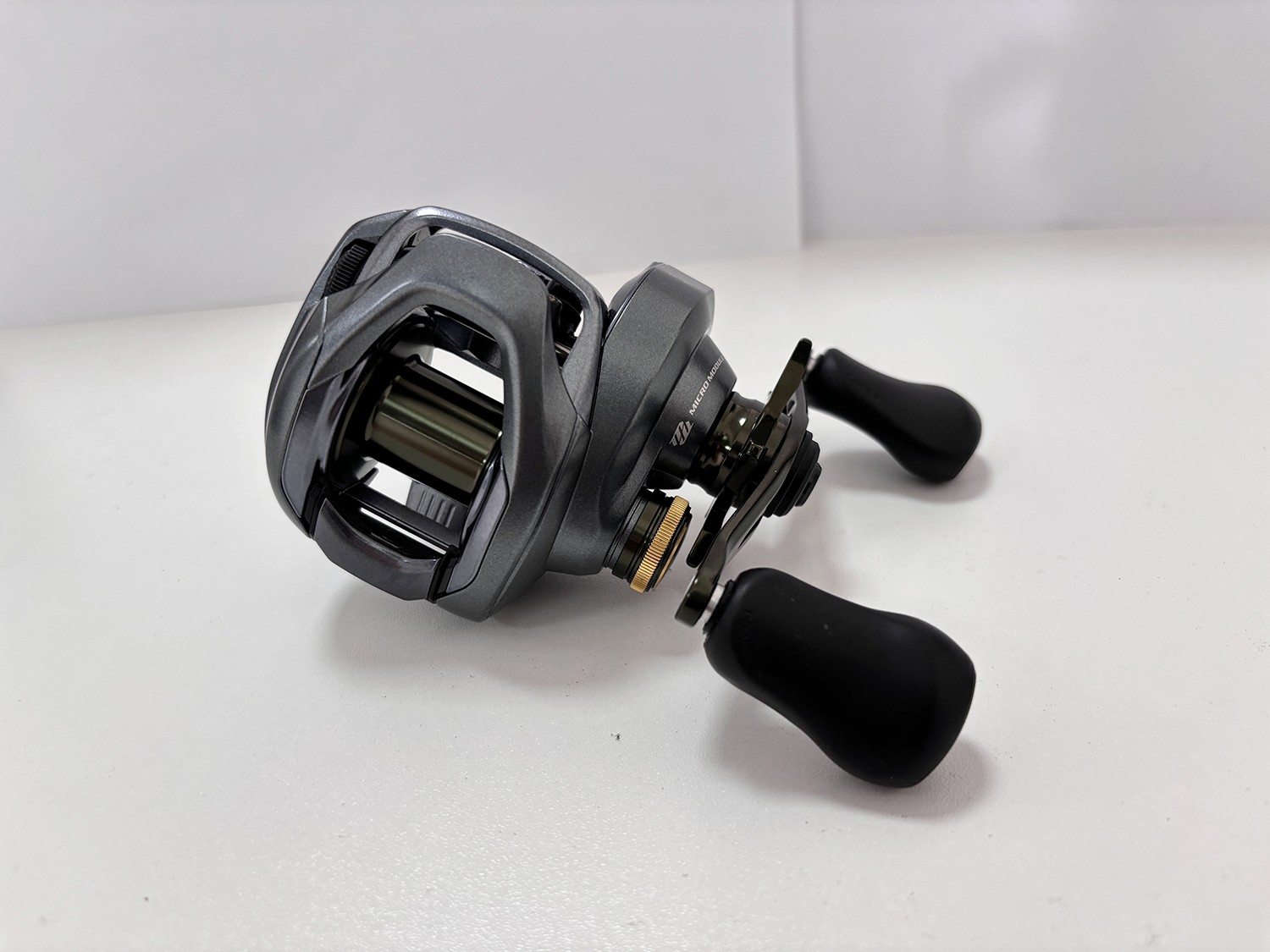 Shimano CURADO DC Right Hand Low Profile Reel CUDC150HG Fishing 7.4:1 Gear Ratio