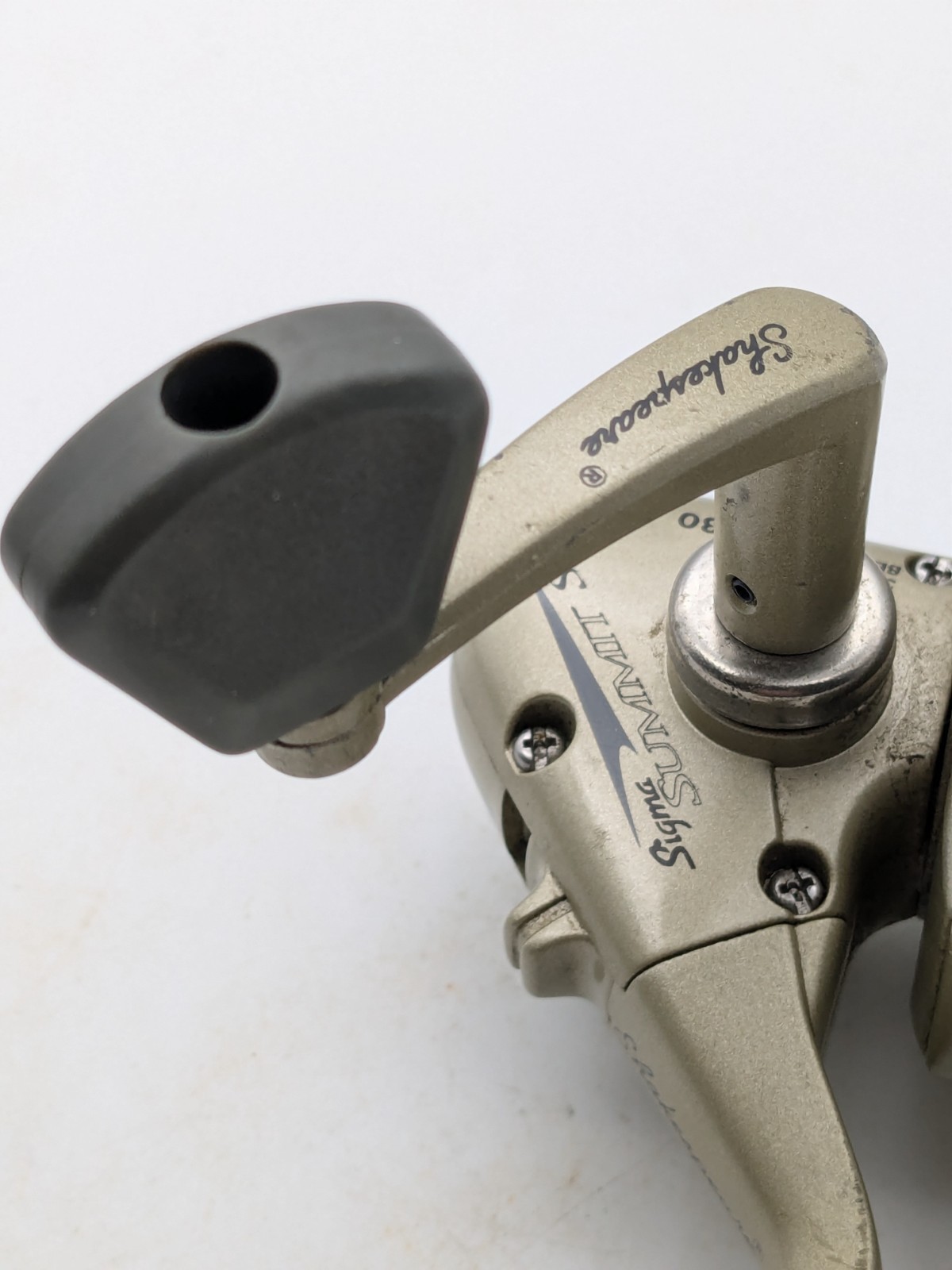 Shakespeare Sigma Summit SS 930 Spinning Reel W/ Extra Long Cast Spool 3 Bearing