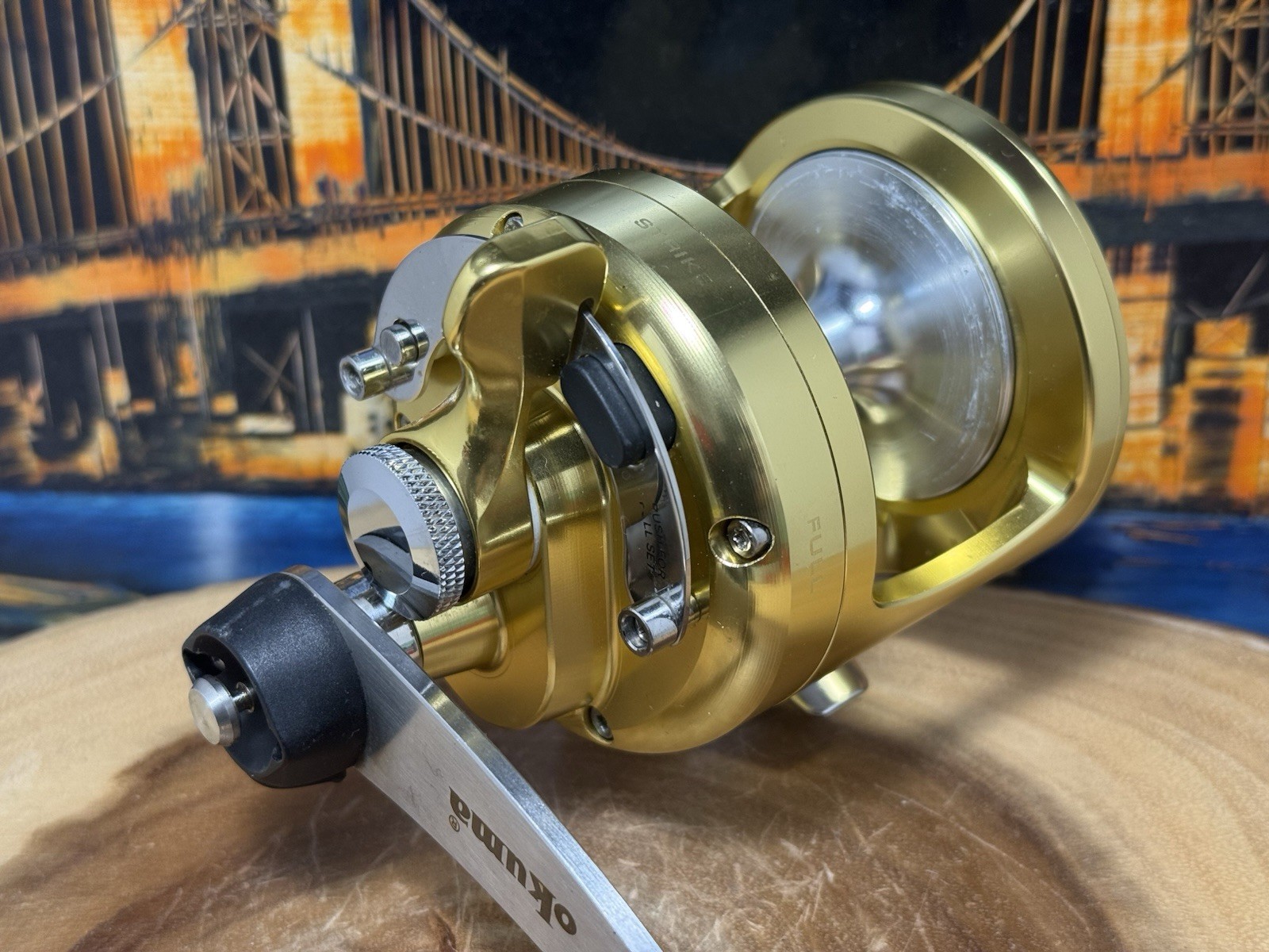 Okuma Titus Gold TG10 “Two Speed” Fishing Reel w/Neoprene Reel Pouch Case, “NICE