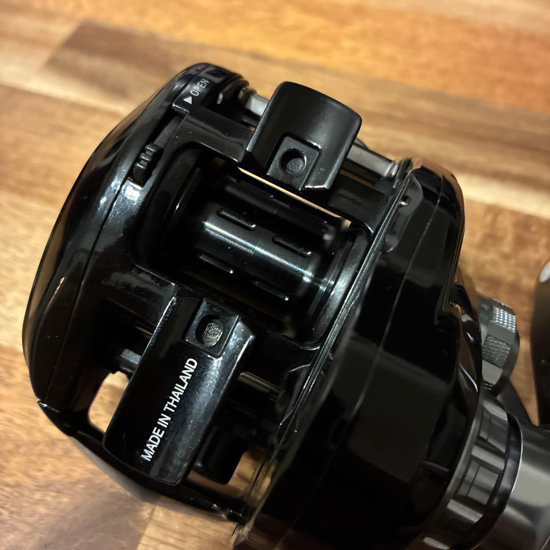 Daiwa Fishing Reel Zillion TW 1520XH HD HLC Custom Ready to Use clean