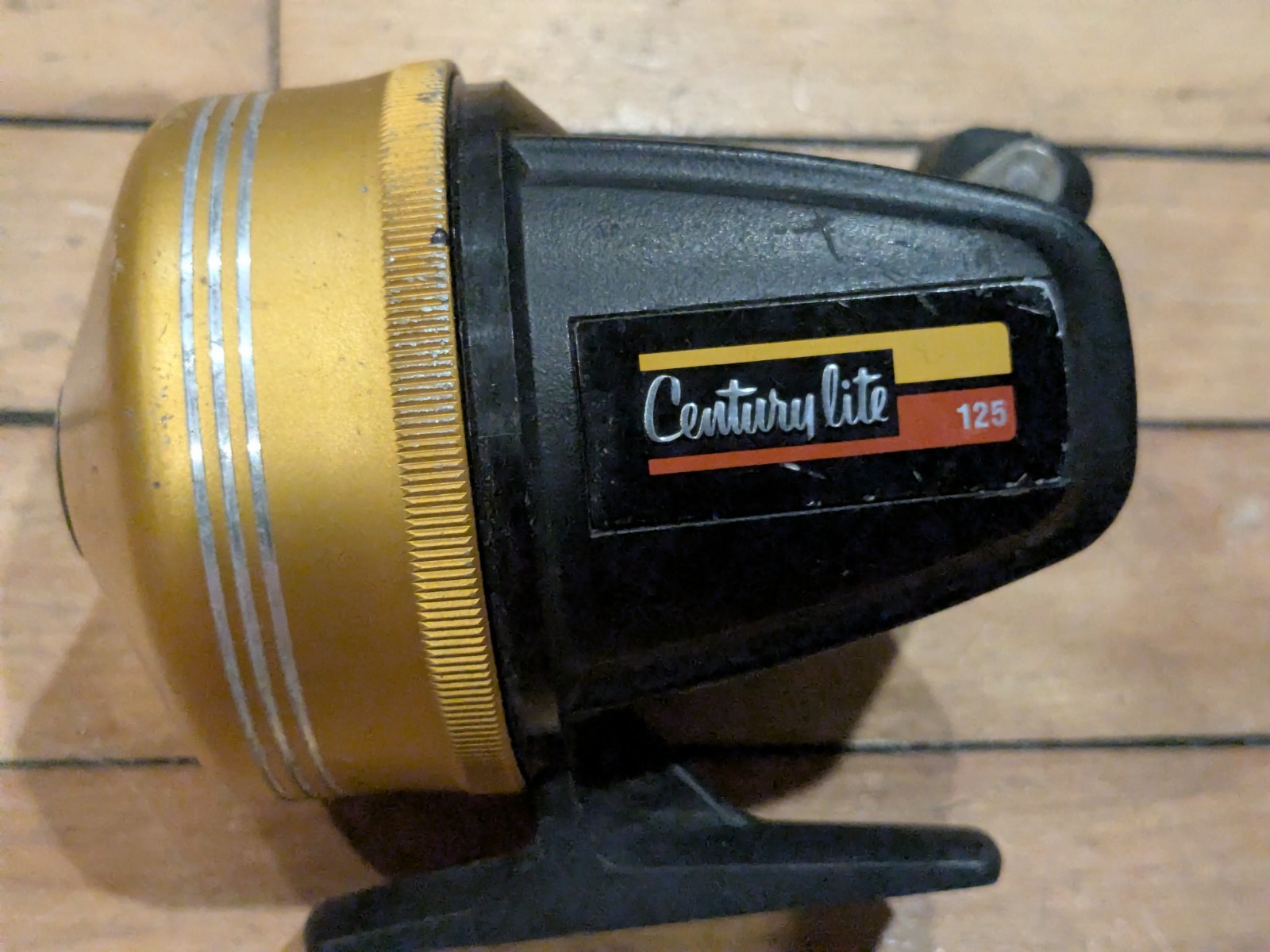Johnson Graphite Century Lite 125 Fishing Reel