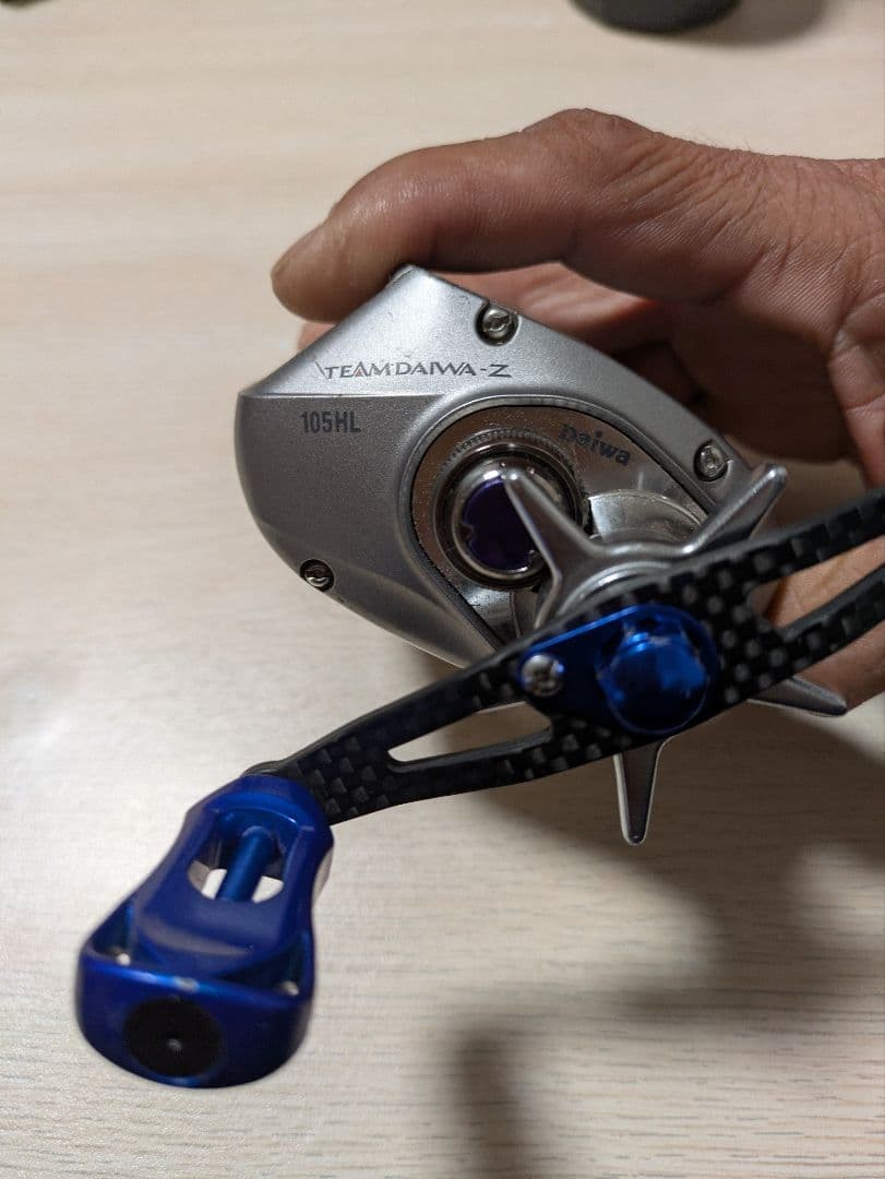 Team Daiwa Z 105HL Baitcasting Reel Silver Blue Aluminum Handle
