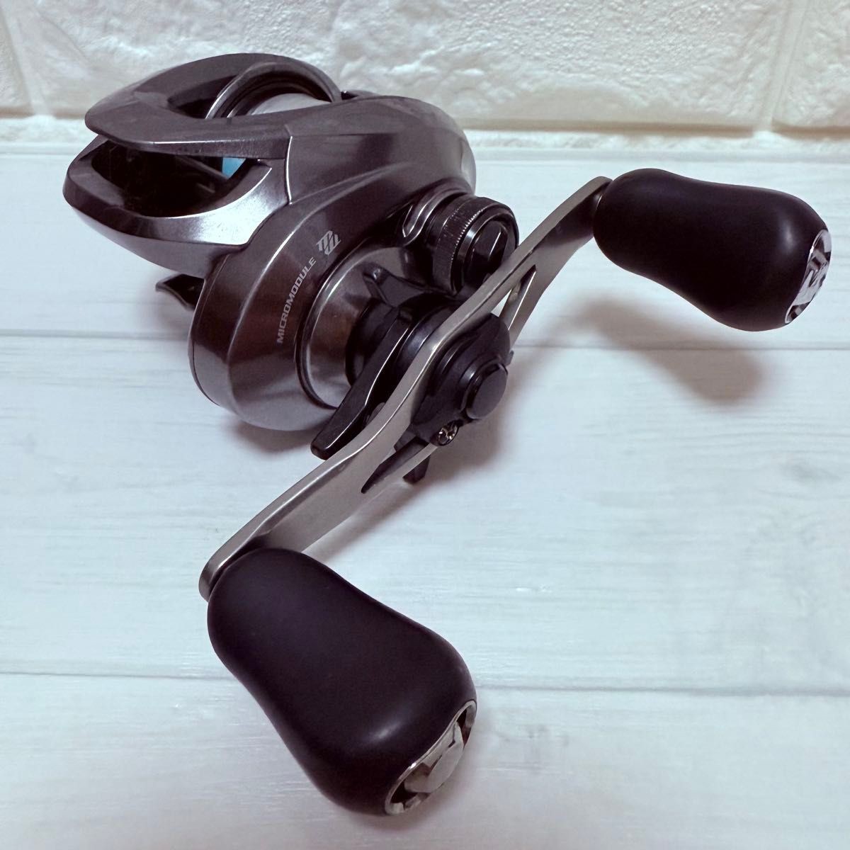 Shimano 17 Chronarch MGL 151 Left Baitcasting Reel CHRONARCH Used Excellent