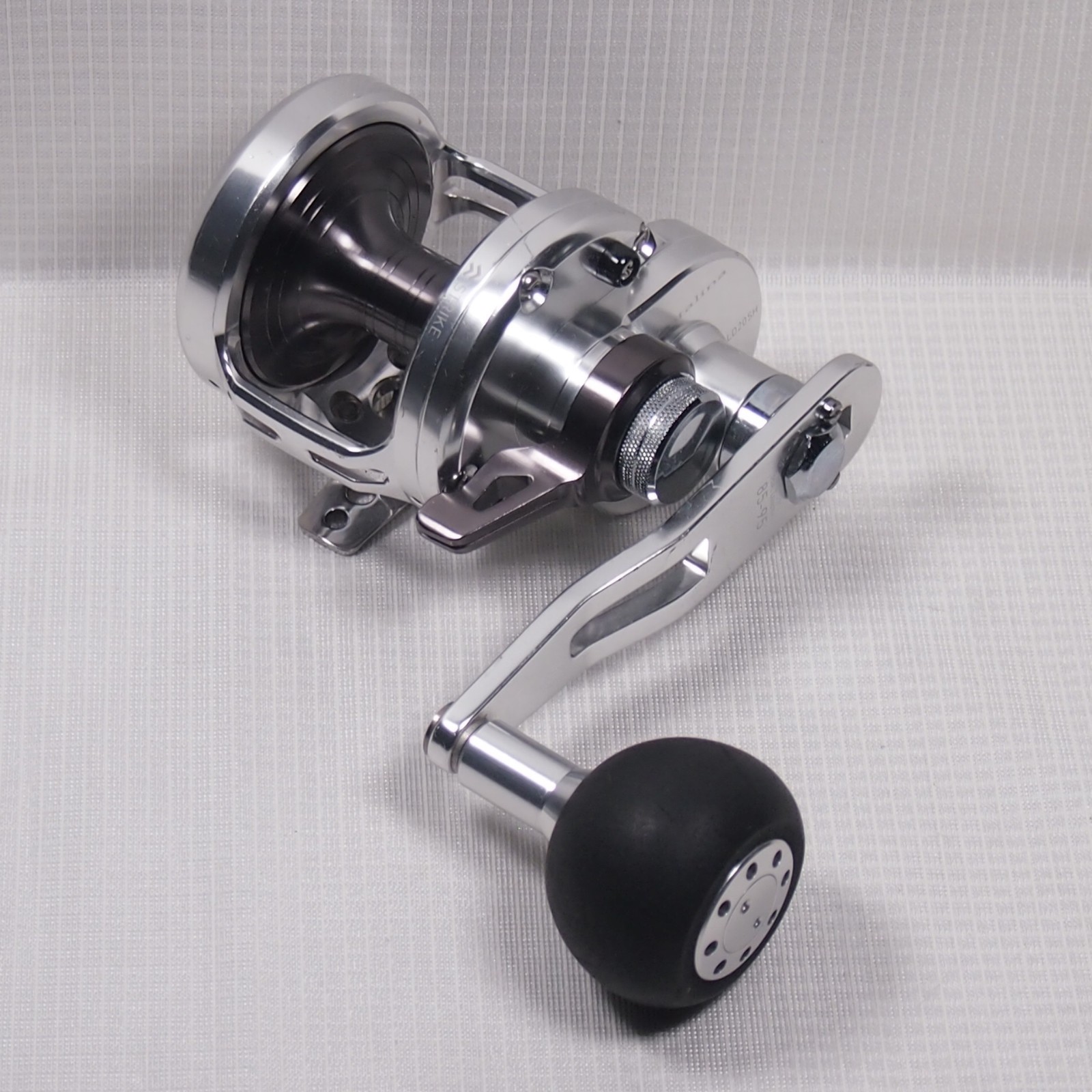 Daiwa Catalina LD 20SH Lever Drag Fishing Reel Right Handle 7.3 Ratio Offshore