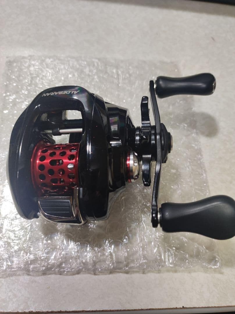 Excellent SHIMANO 15 Aldebaran Right Handle Beautiful Fishing Reel