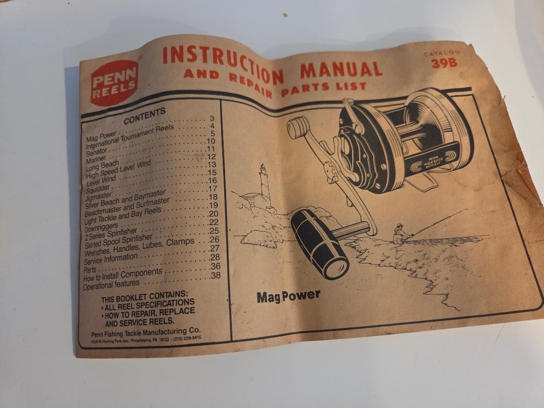Penn Squidder 140 Reel, Made In USA, with Rod Bracket and Manual