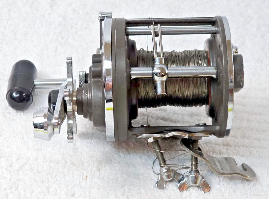 Daiwa Sealine 47H Trolling Reel SPOOLED WIRE LINE Japan – No Guide Grooves!