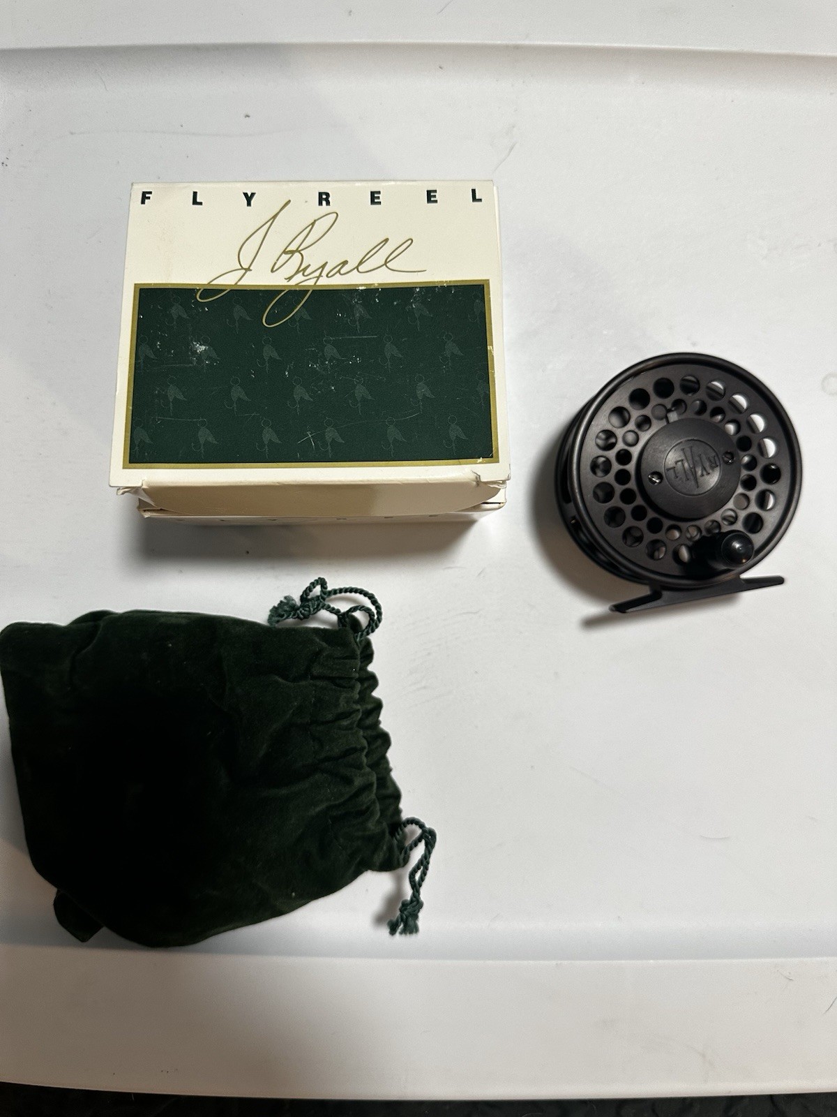 J Ryall 4SR Standard Fly Reel Black Aluminum with Pouch and Box