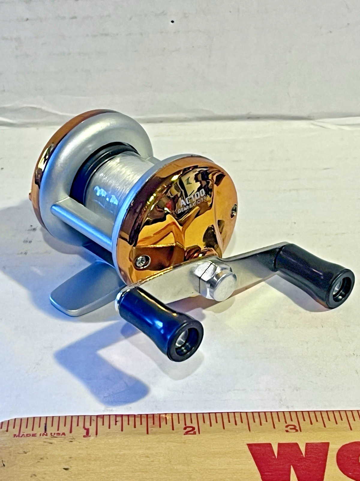 Minitroll AC, 100 Right Hand Ice Fishing Reel Drum Reel, Lightweight, 3:1 Gear