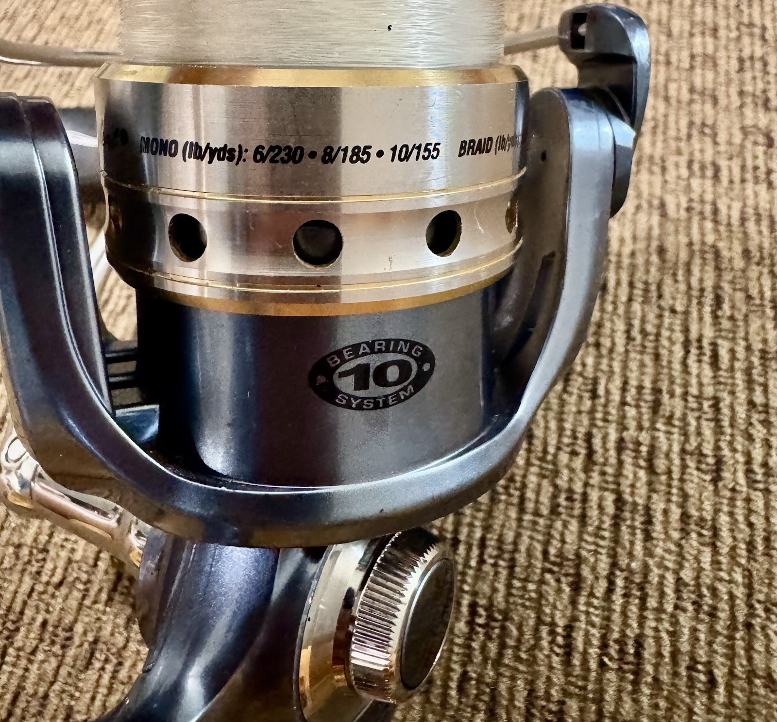 Pflueger President 6935 Spinning Fishing Reel 5.2:1 Gear Ratio, Blue/Silver