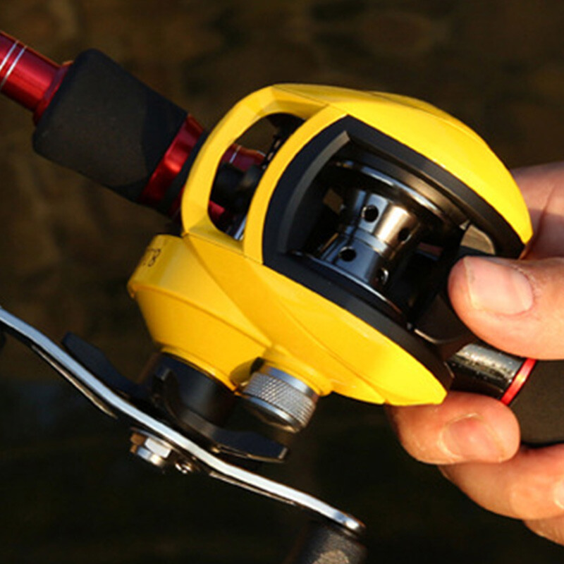 Little Yellow Reel Baitcast Fishing Reel 12+1 Bearings 8.1:1 Gear Ratio