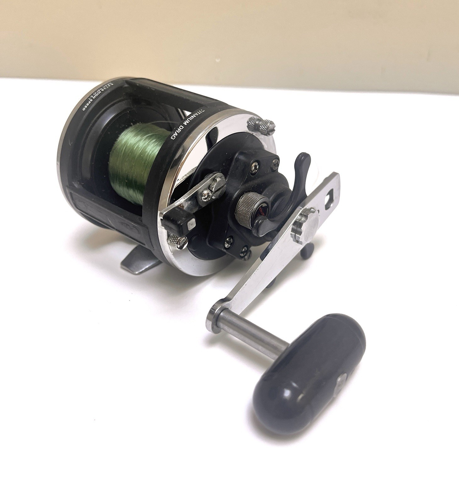 Shimano Triton 300 Fishing Reel Japan Level Wind Trolling Reel Casting