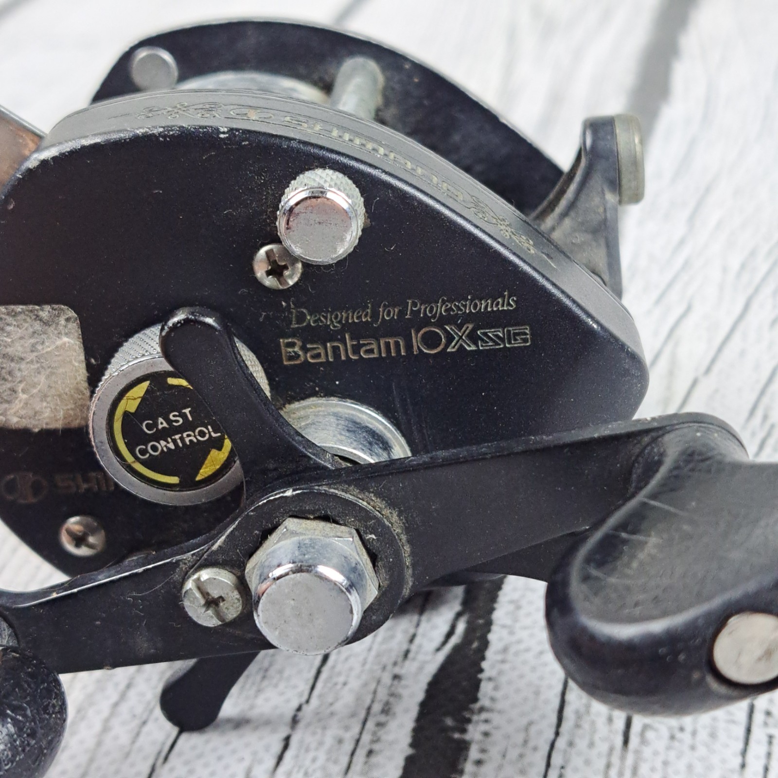 Vintage Shimano Bantam Mag 10x SG Black Japan Bait Casting Fishing Reel RH