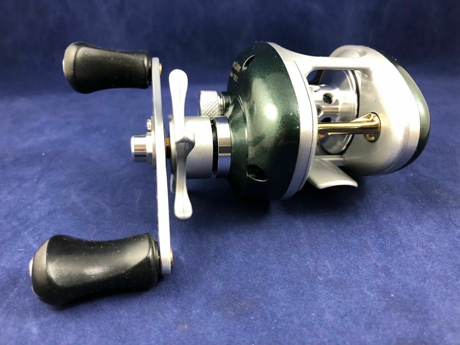 NEW! U.S. Reel (3) SuperCaster Effortless RH 700X – Bait Casting – Lot of 3