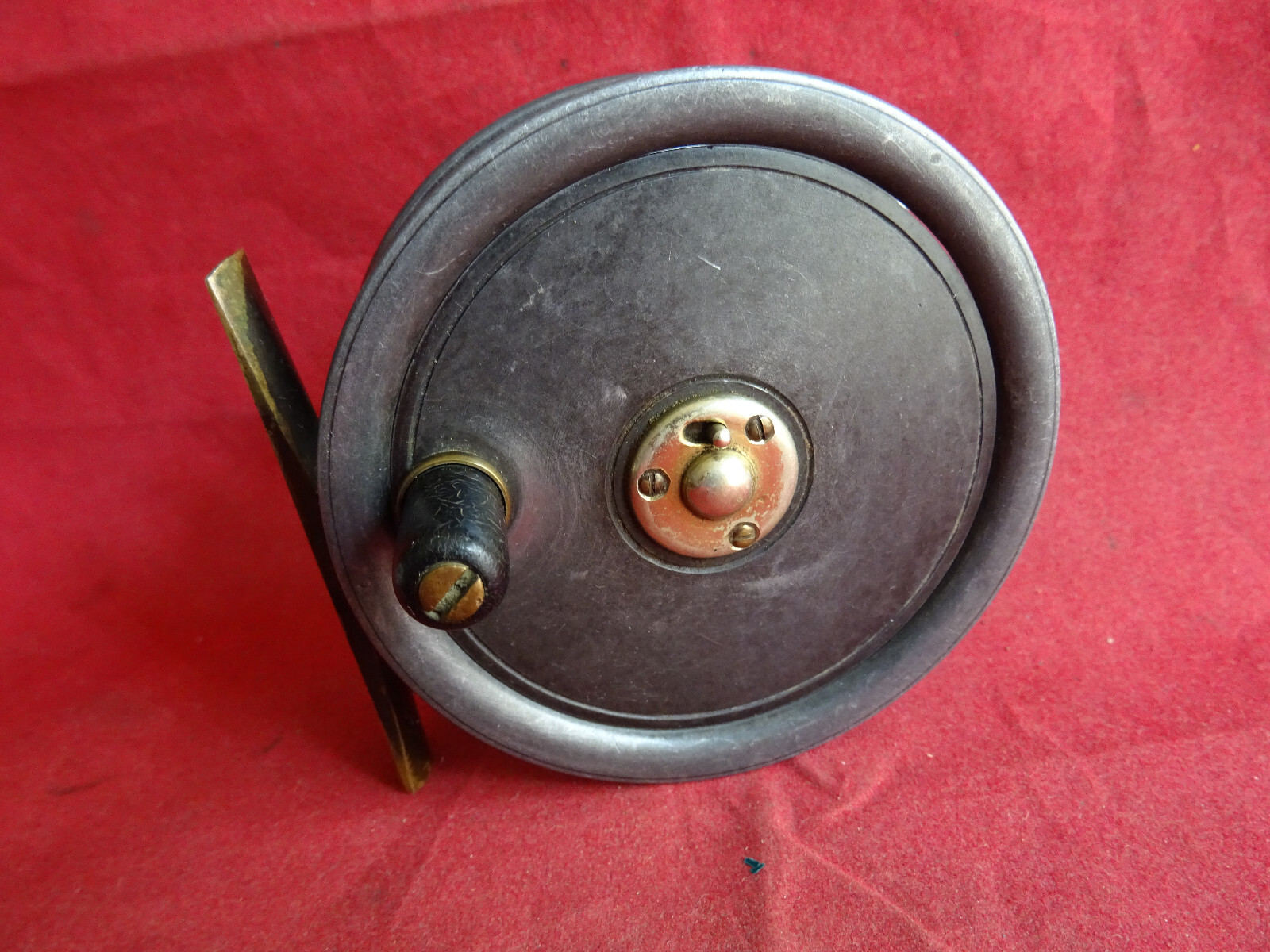 FINE VINTAGE 3 1/2″ WILLIAM ROBERTSON (DINGLEY MADE) ST GEORGE PATTERN FLY REEL