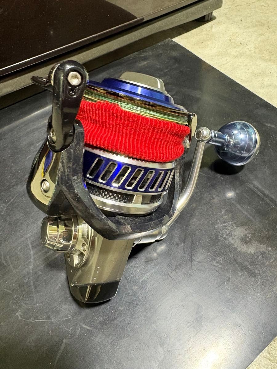 Daiwa 10 Saltiga 6500H Spinning Reel Box Accessories