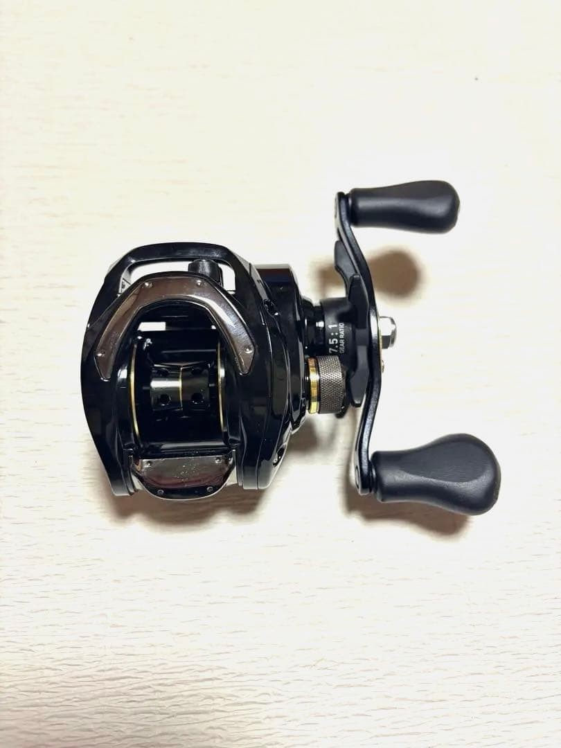 Daiwa BASS X 80SH Baitcasting Reel Missing Side Plate, New Without Use