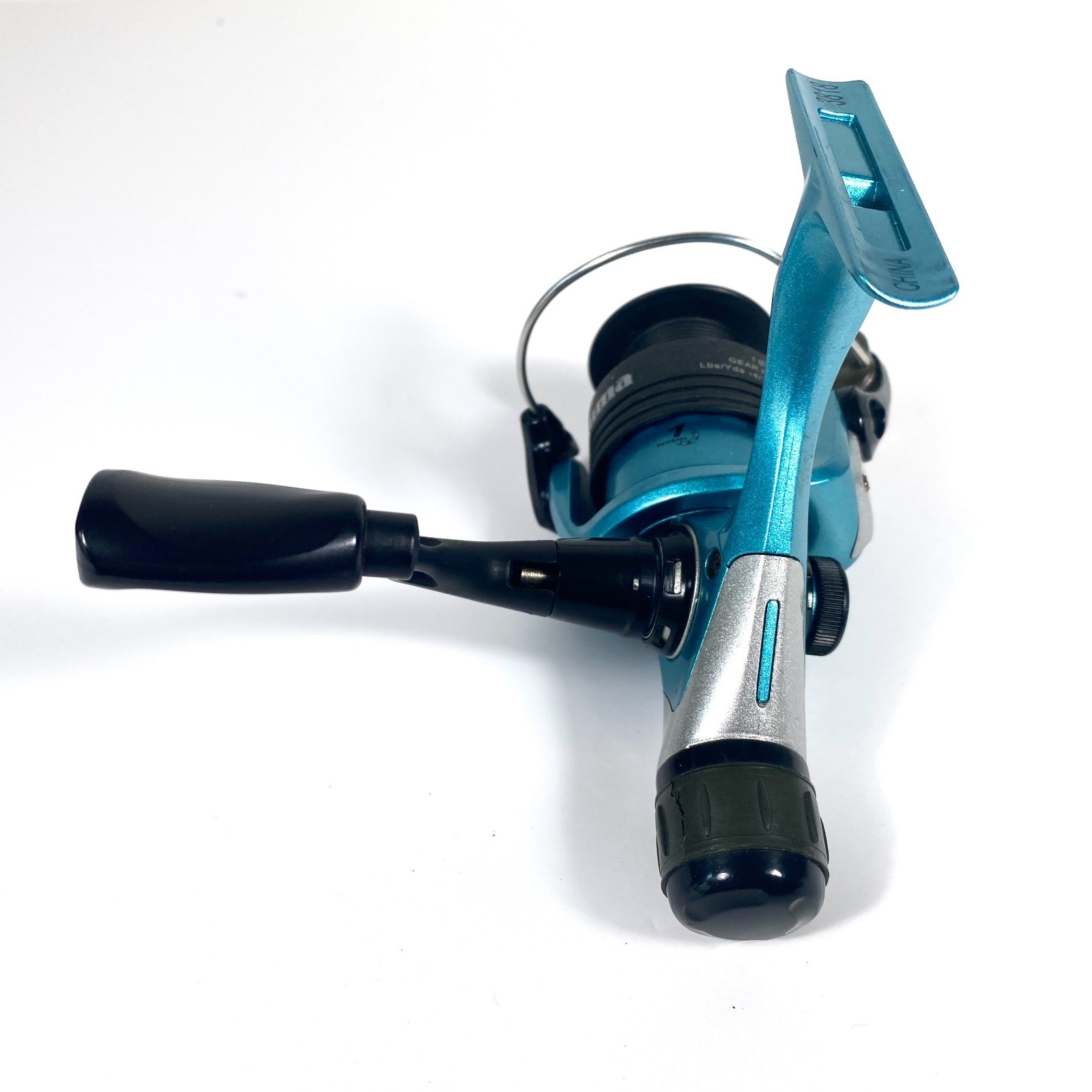 OKUMA STEELER 30B Freshwater Spinning Reel ~ 5.0:1 Ratio ~ Teal ~ Never Used