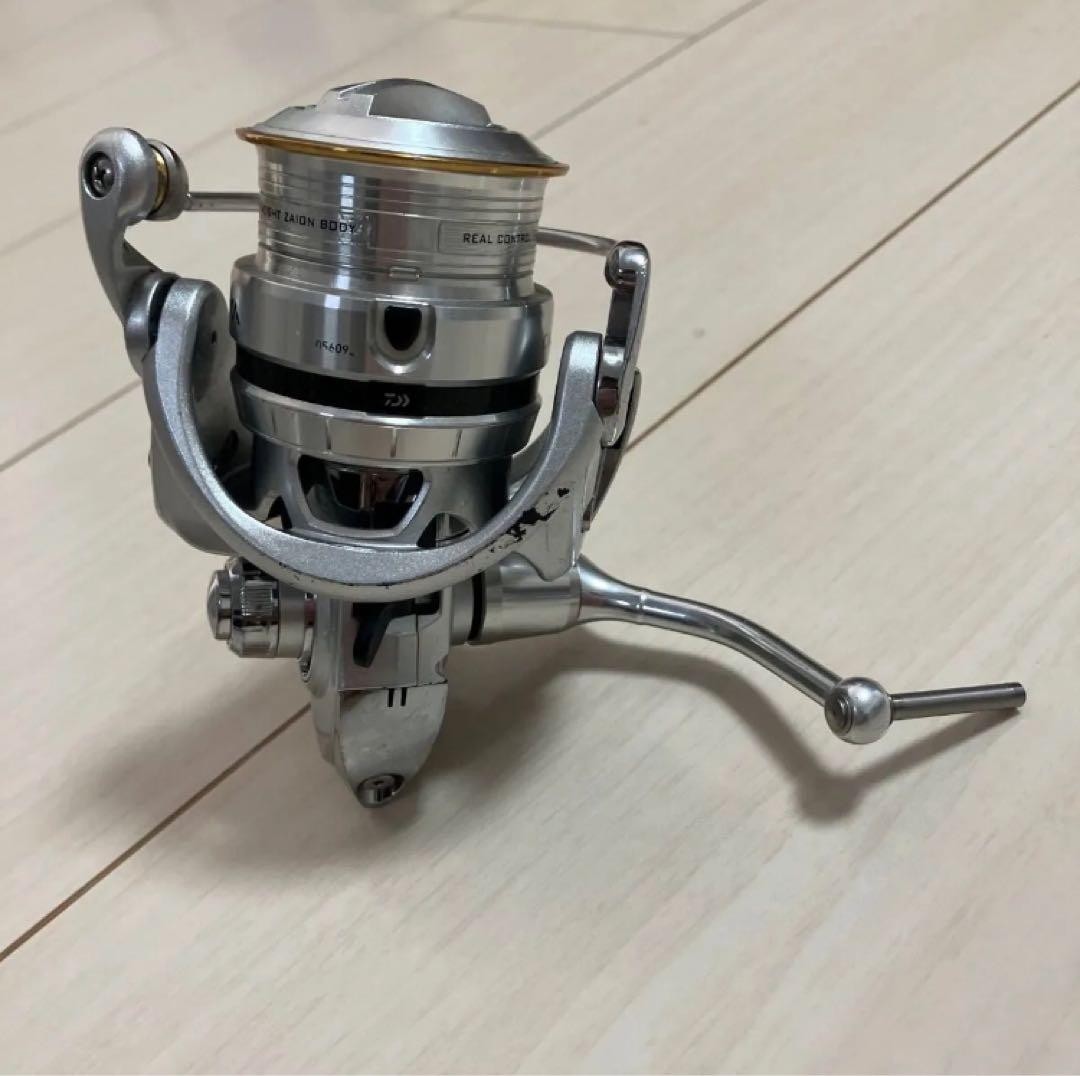 Daiwa Caldia 11 2506 Spinning Reel Used No Handle Small Scratches