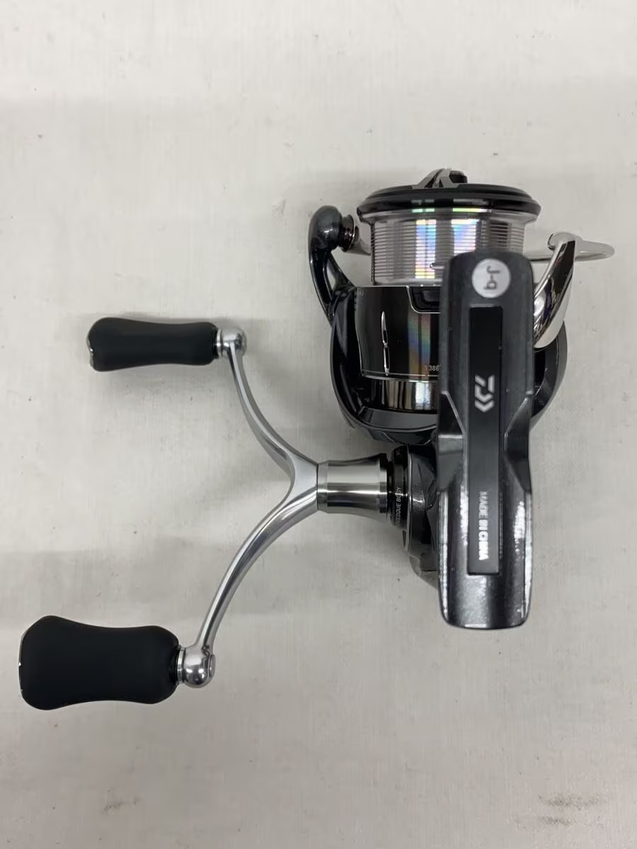 DAIWA 00061213 24 Luvias LT2500S DH 00061213 Spinning Reel