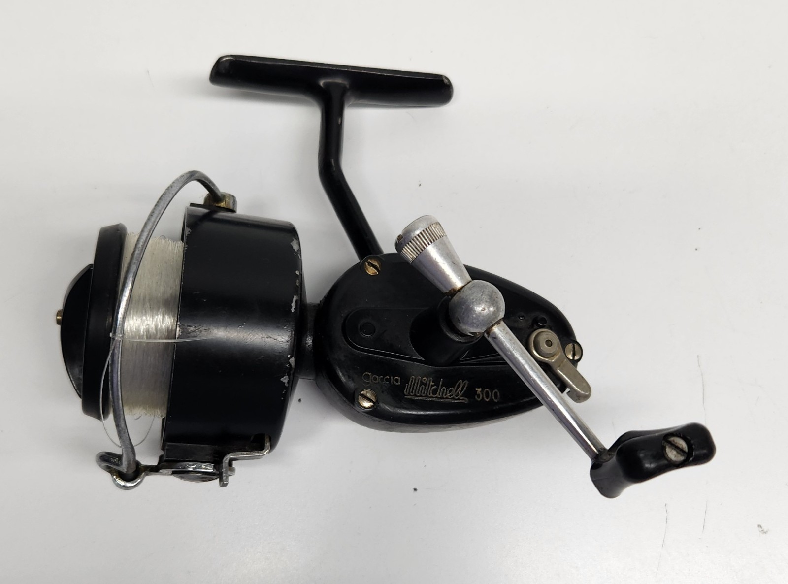 Vintage Garcia Mitchell 300 Spinning Fishing Reel Made in France Free Shipping