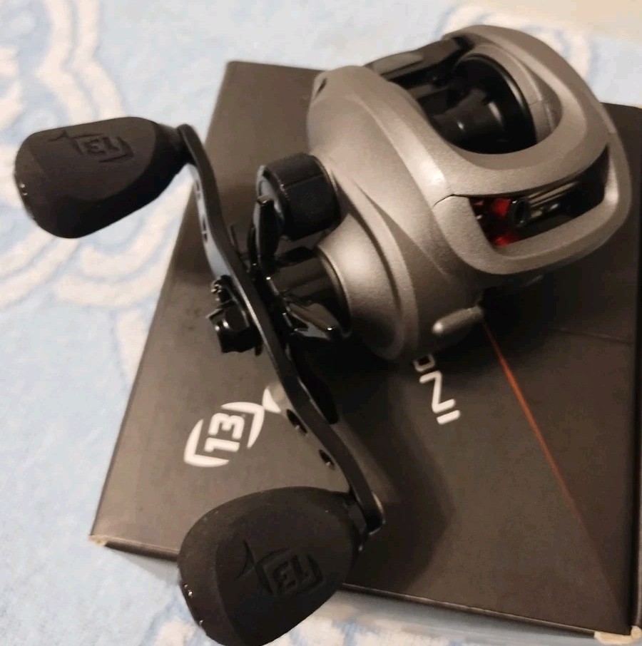 New 13 Fishing Inception 6.6:1 Right Hand Retrieve Baitcasting Reel Baitcaster
