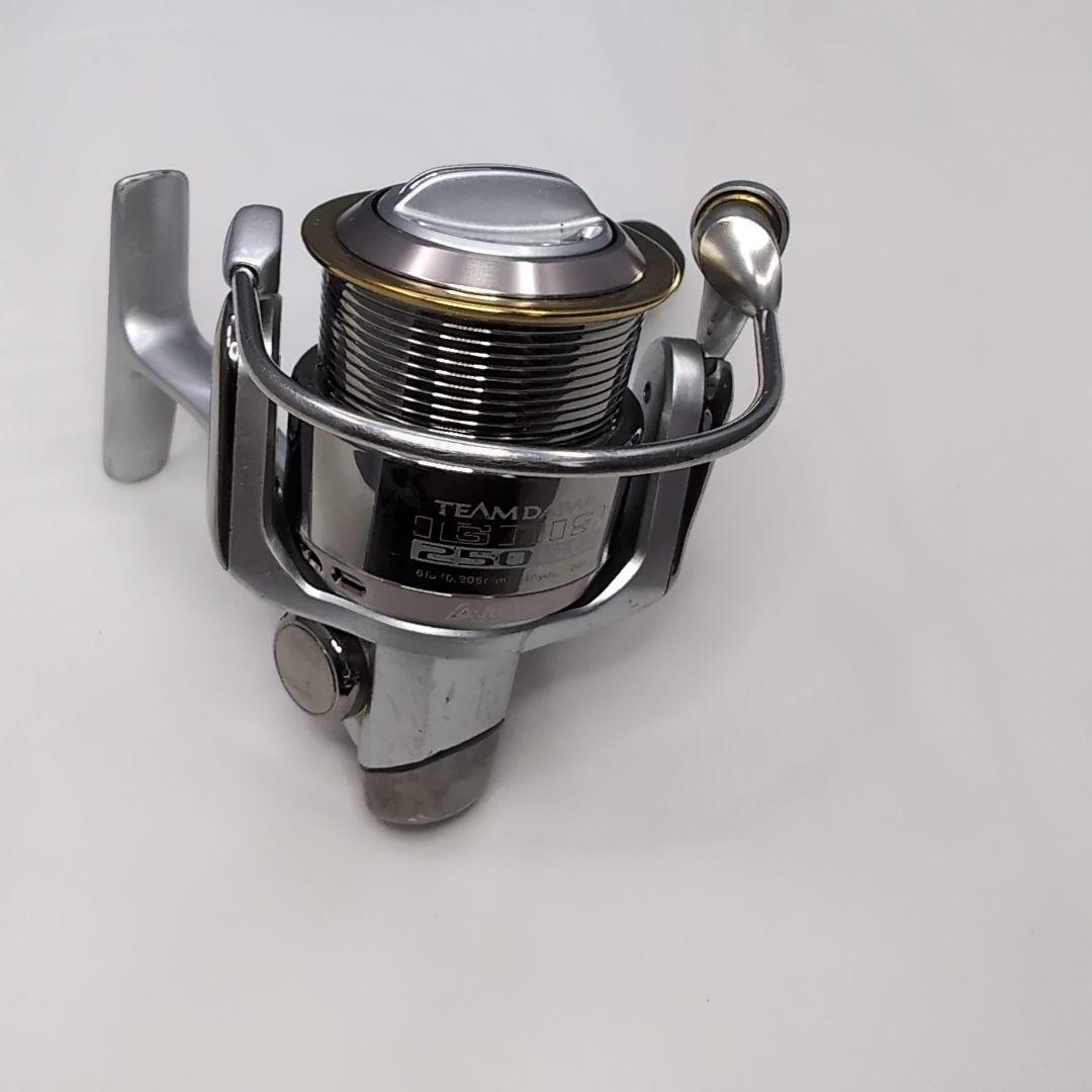 TEAM DAIWA IGNIS 2506 Spinning Reel ABS Spool Fishing Reel Used Japan KAYU07