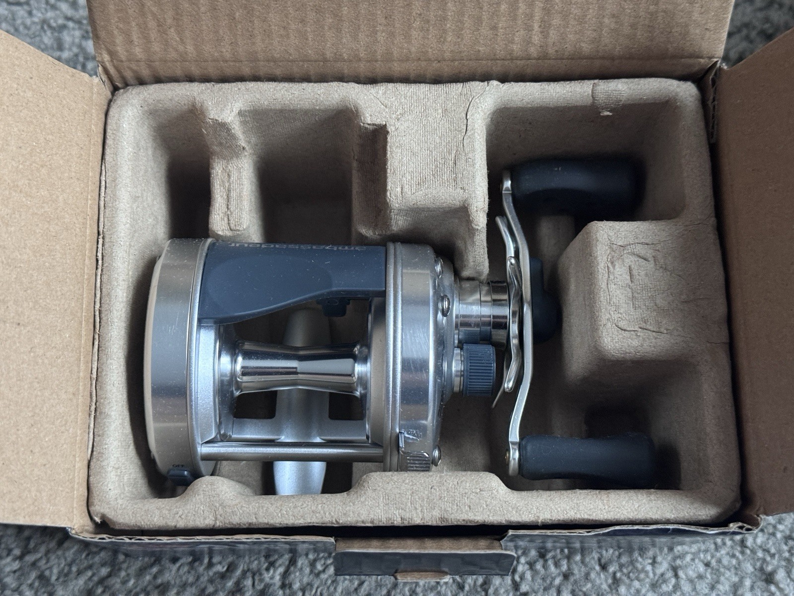 NEW Abu Garcia Ambassadeur S AMBS- 6500 Casting Reel FREE SHIPPING