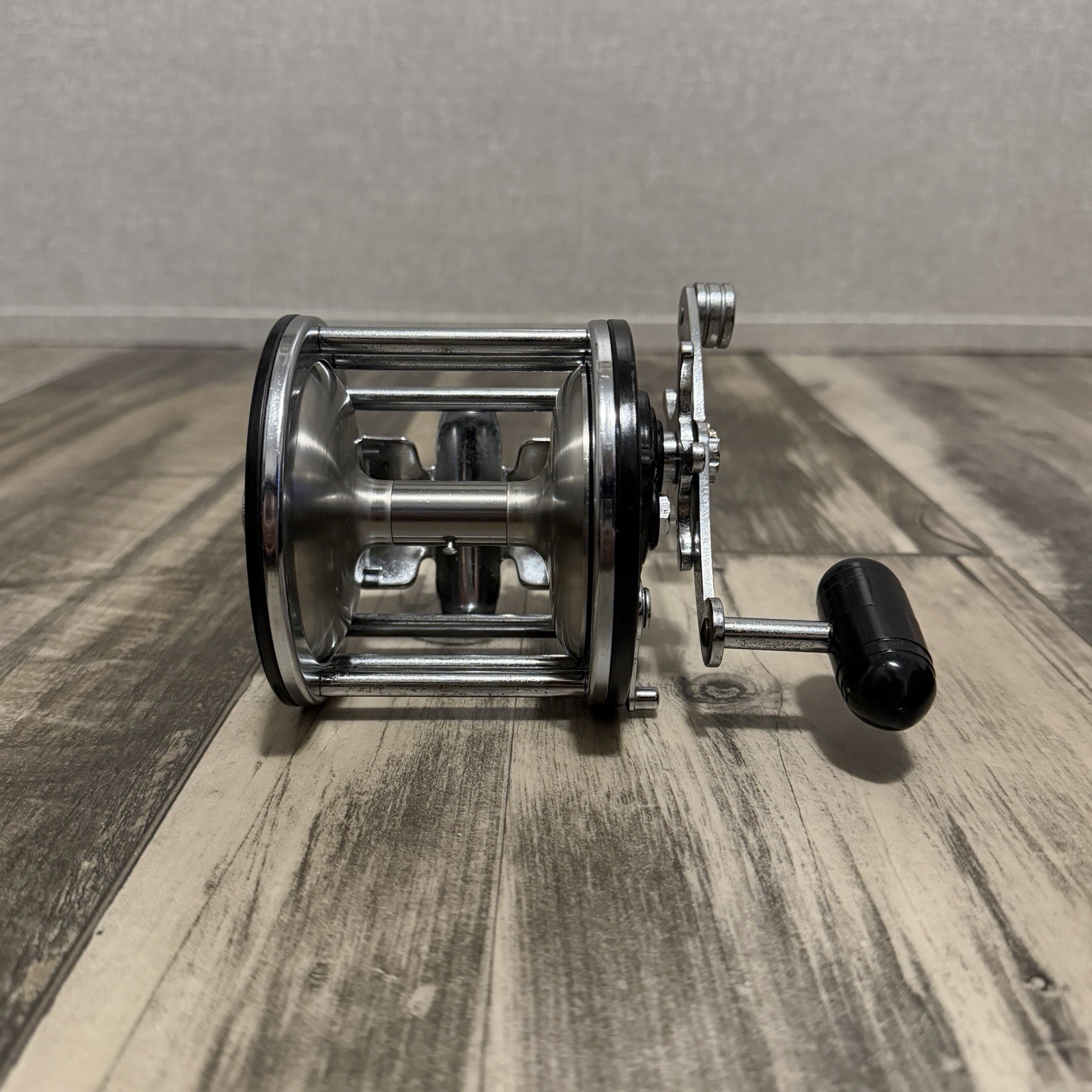 Penn Long Beach 67 Vintage Fishing Reel