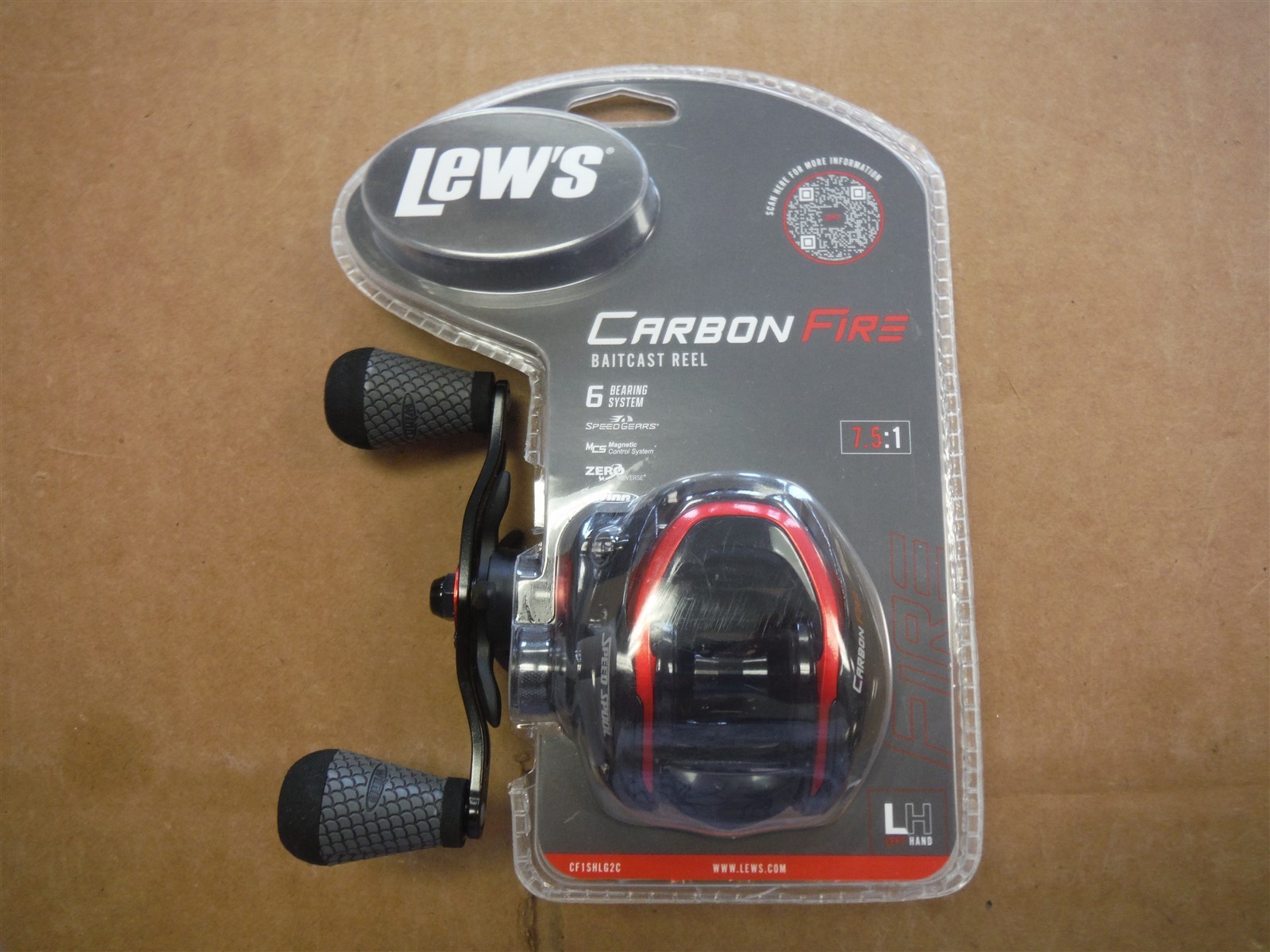 Lews CF1SHLG2C, Carbon Fiber Speed Spool Reel, 6 Bearing 7.5:1 Ratio *222C